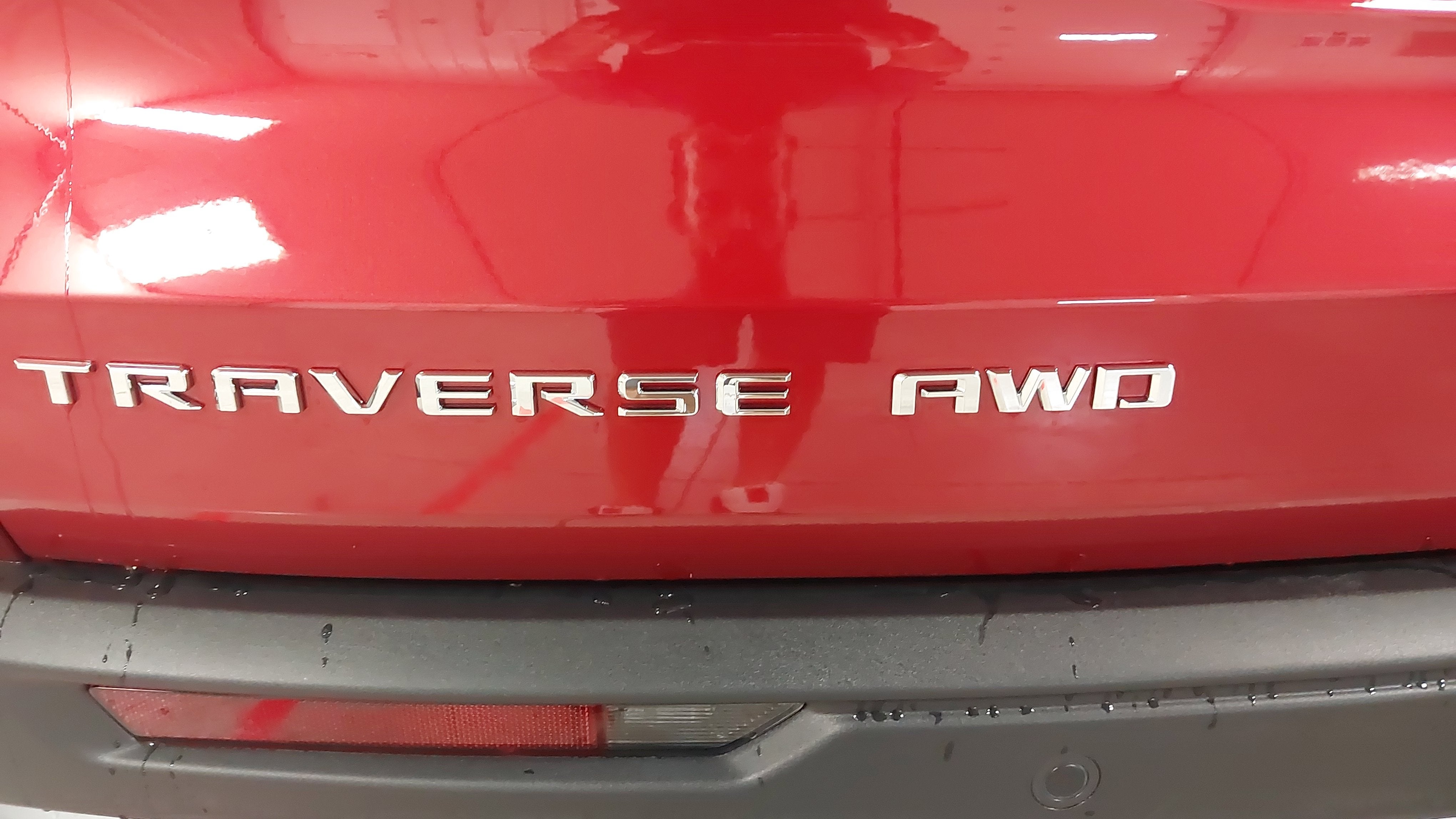 2027 Chevrolet Traverse LT