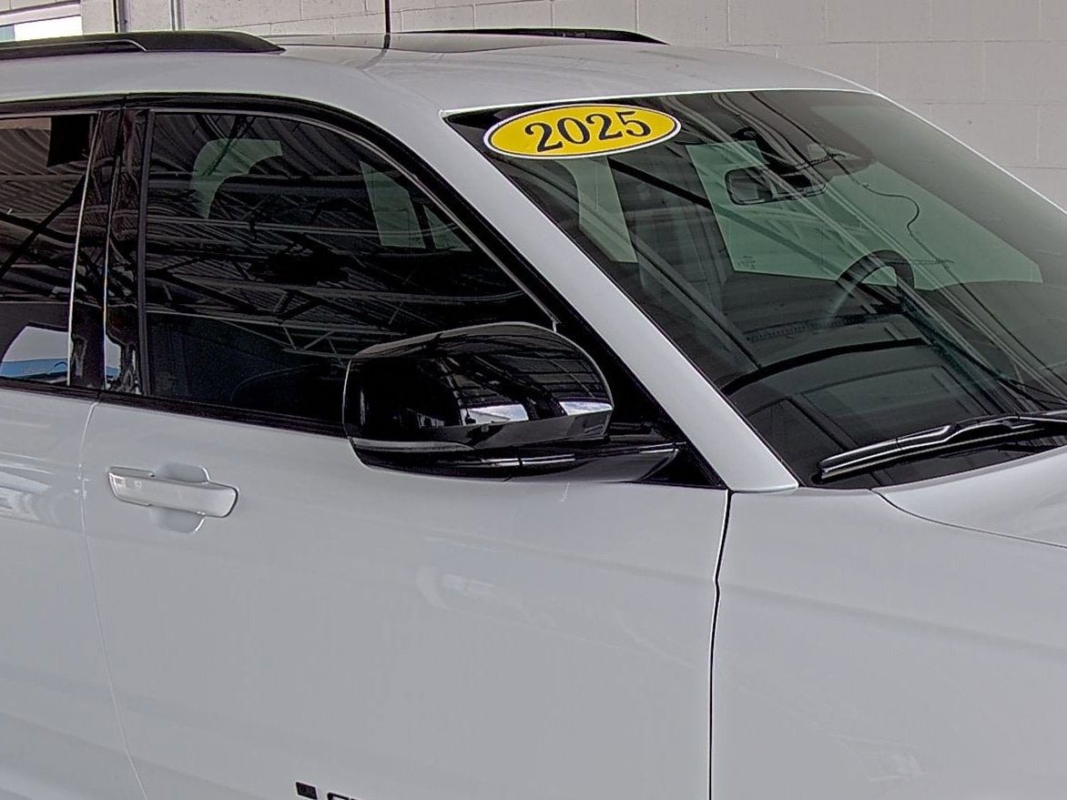 2025 Jeep Grand Cherokee L Altitude X 4x4