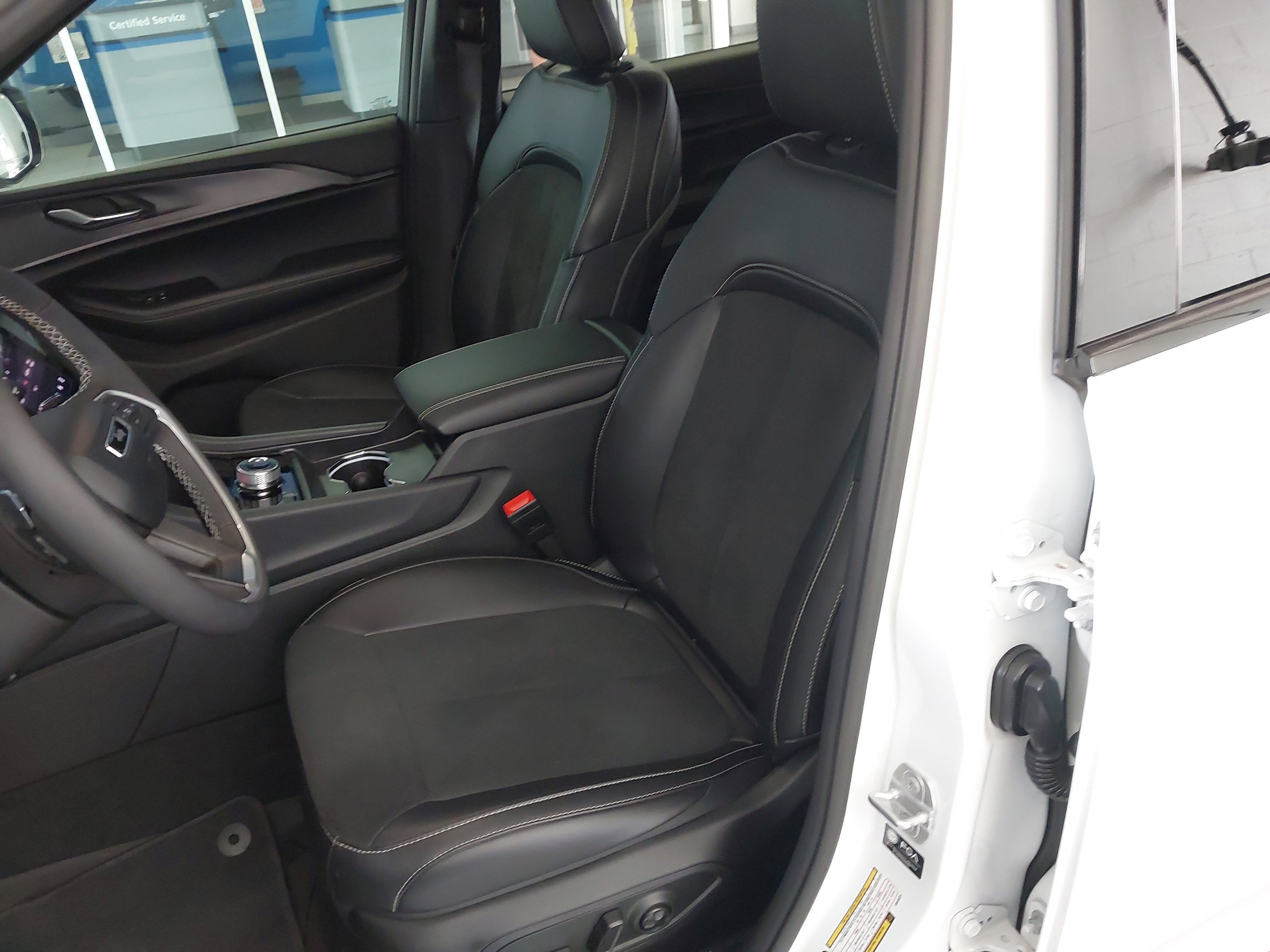 2025 Jeep Grand Cherokee L Altitude X 4x4