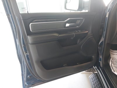 2023 RAM 1500 Big Horn Crew Cab 4x4 5'7" Box