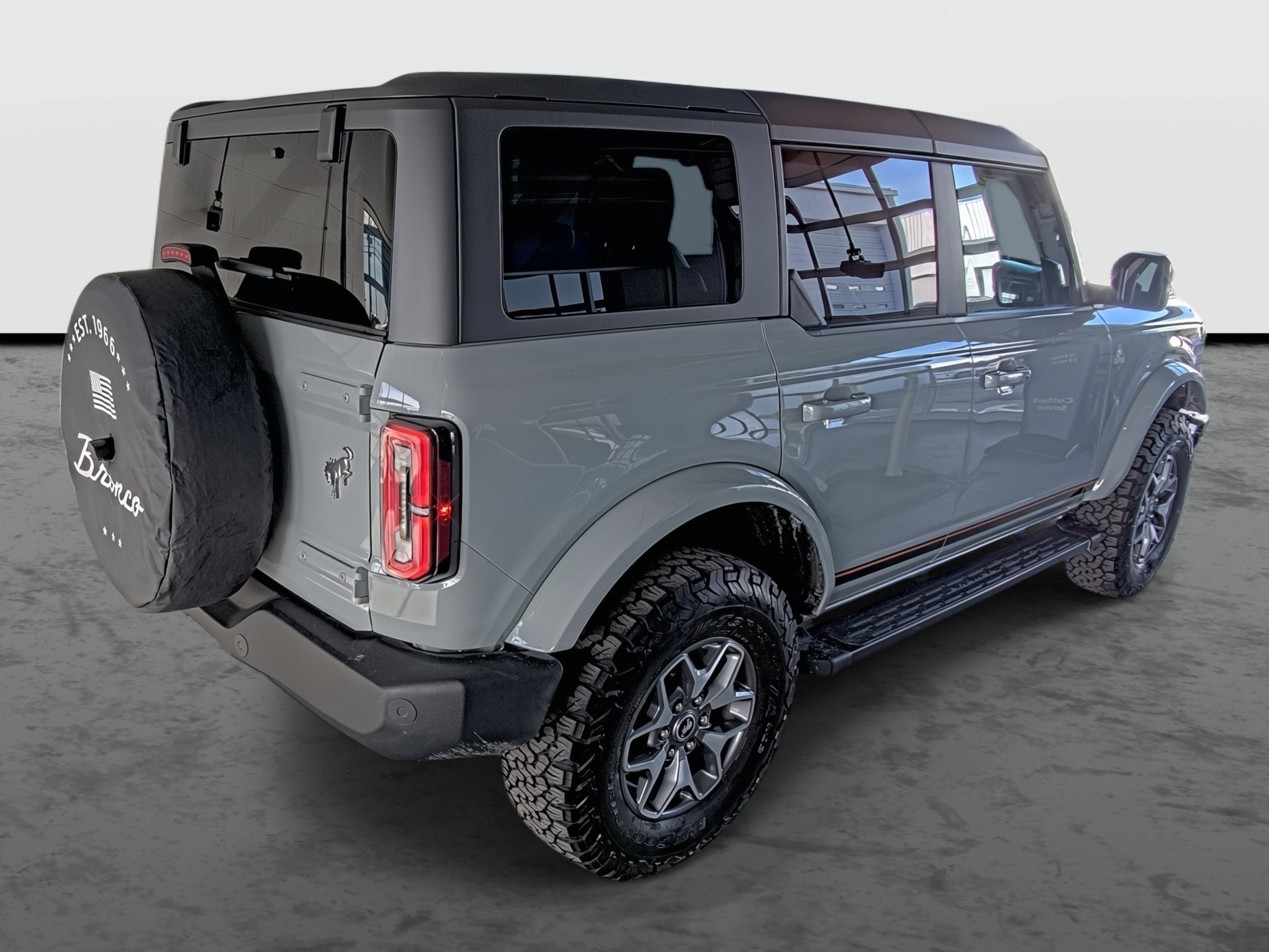 2023 Ford Bronco Outer Banks