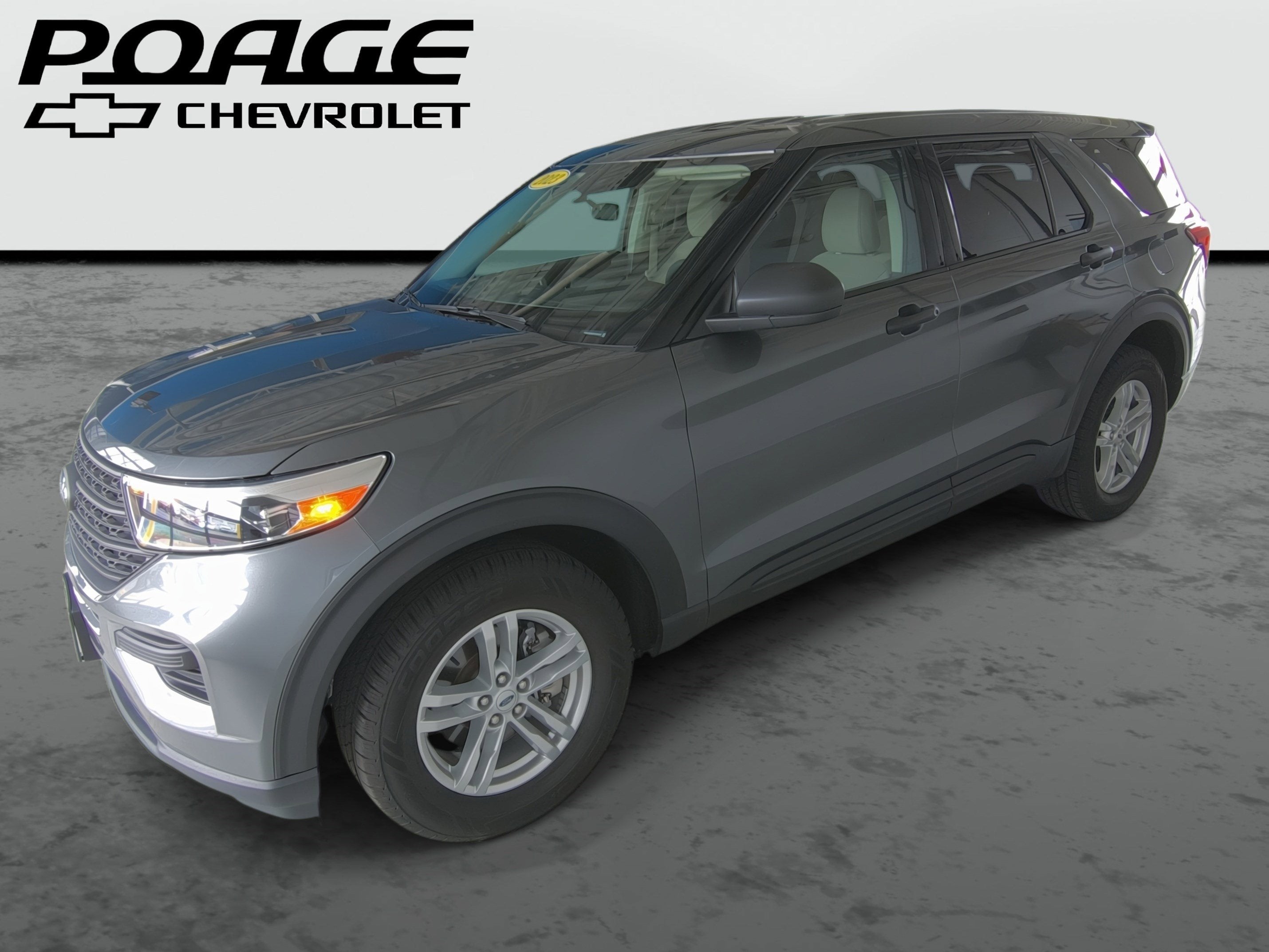 2023 Ford Explorer Base 4WD's photo