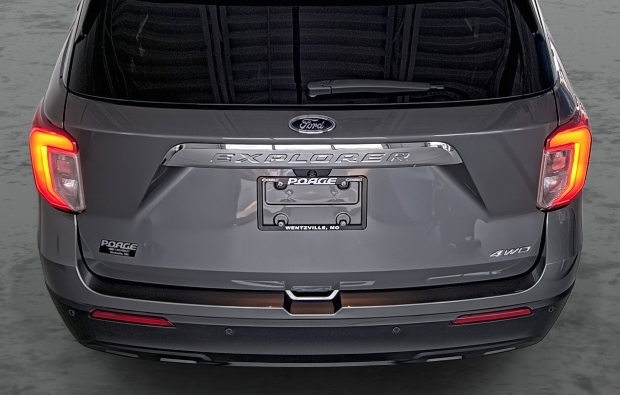 2023 Ford Explorer Base
