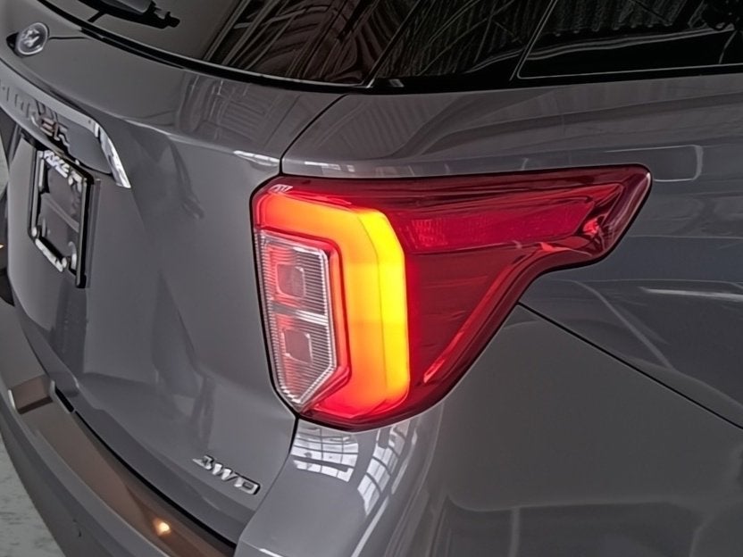 2023 Ford Explorer Base