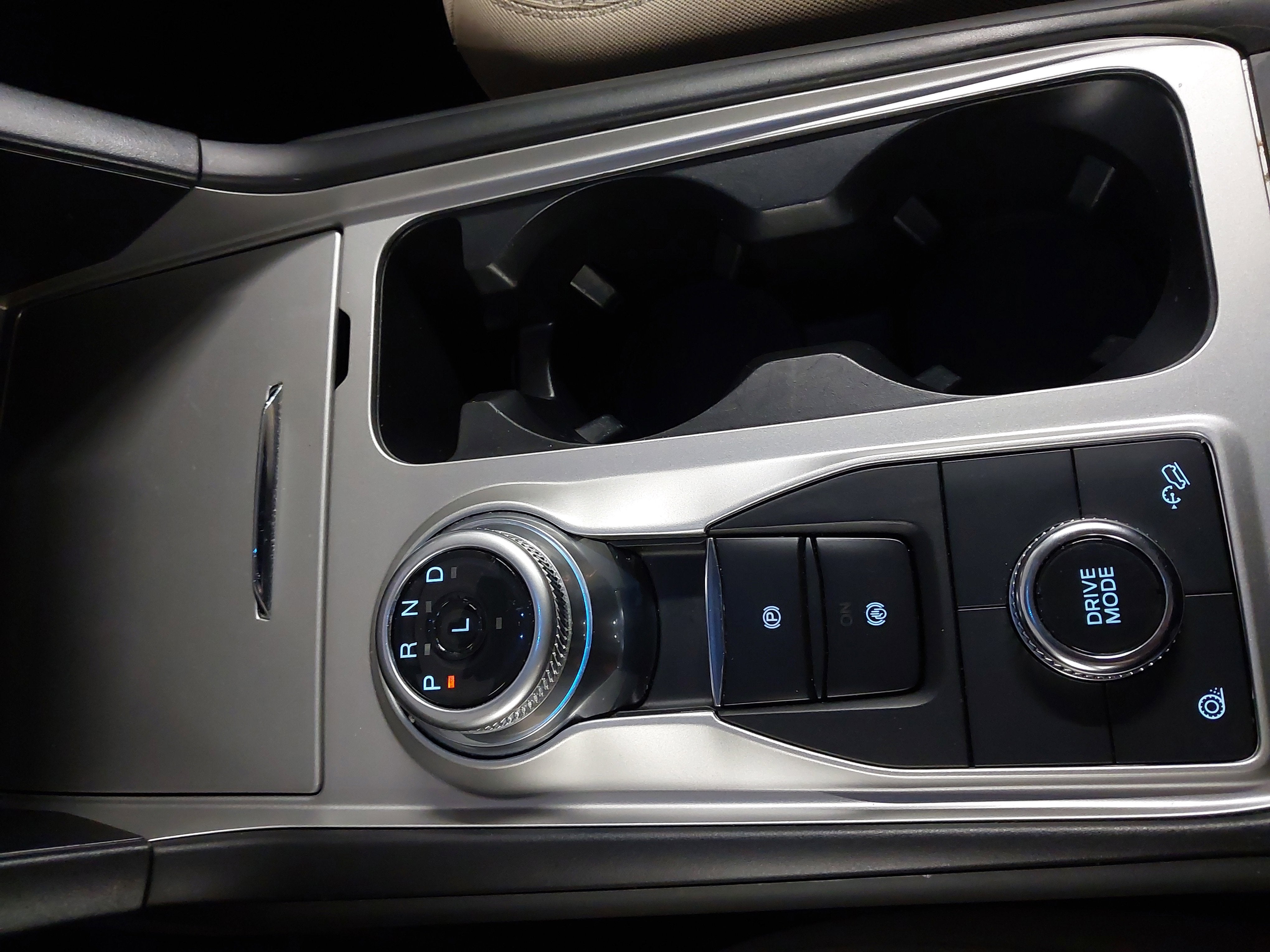2023 Ford Explorer Base