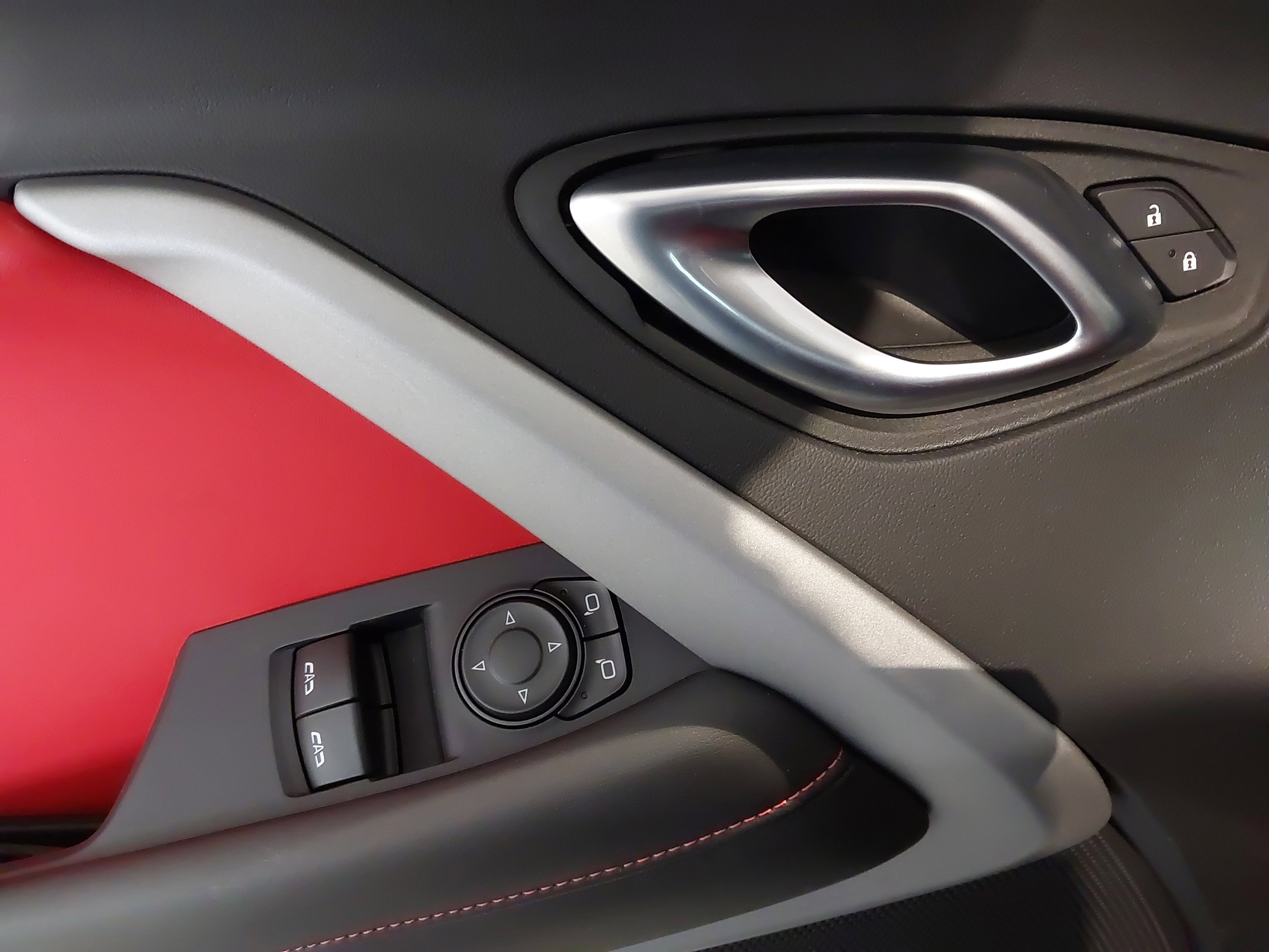 2024 Chevrolet Camaro 2LT