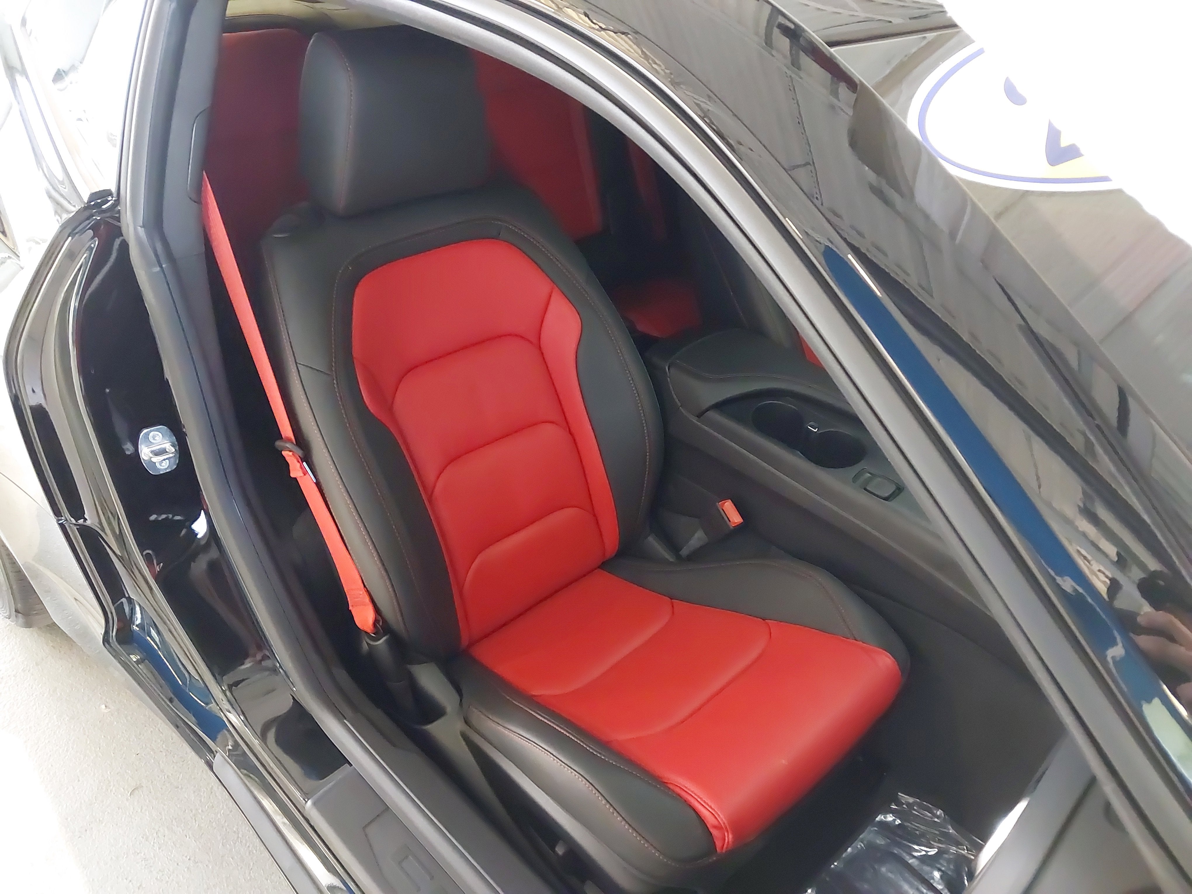 2024 Chevrolet Camaro 2LT