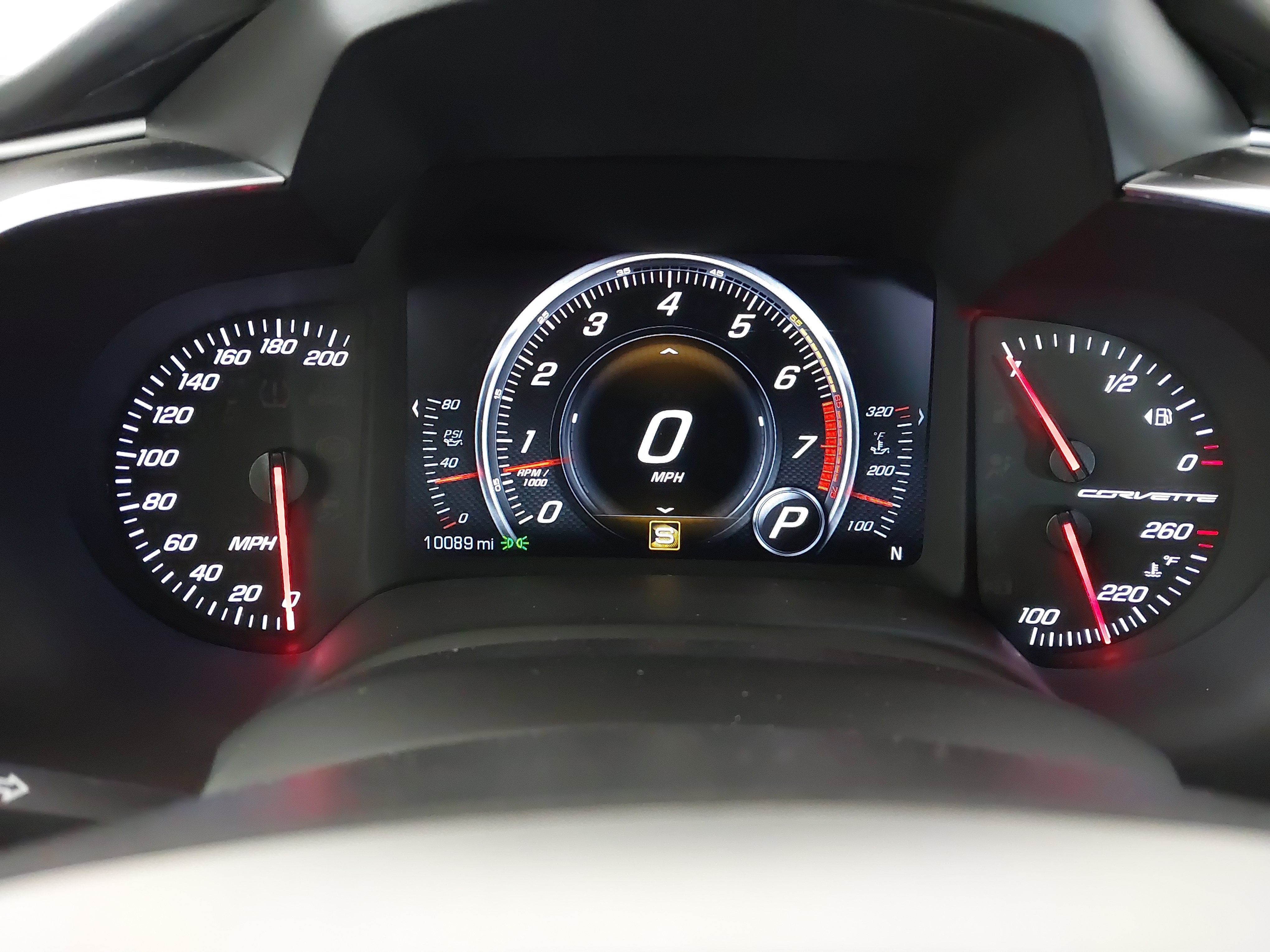2016 Chevrolet Corvette Stingray Z51 2LT