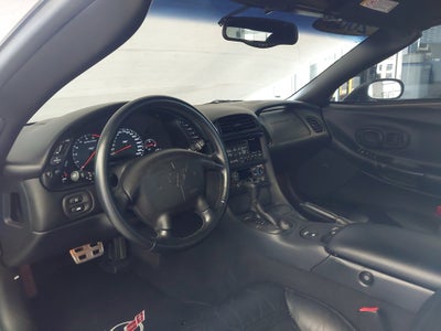 2003 Chevrolet Corvette Base