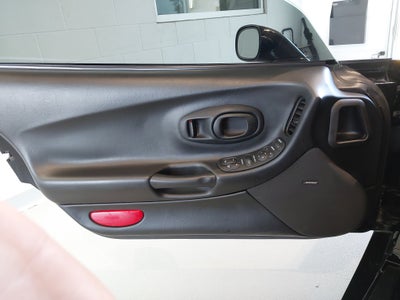 2003 Chevrolet Corvette Base