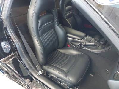 2003 Chevrolet Corvette Base