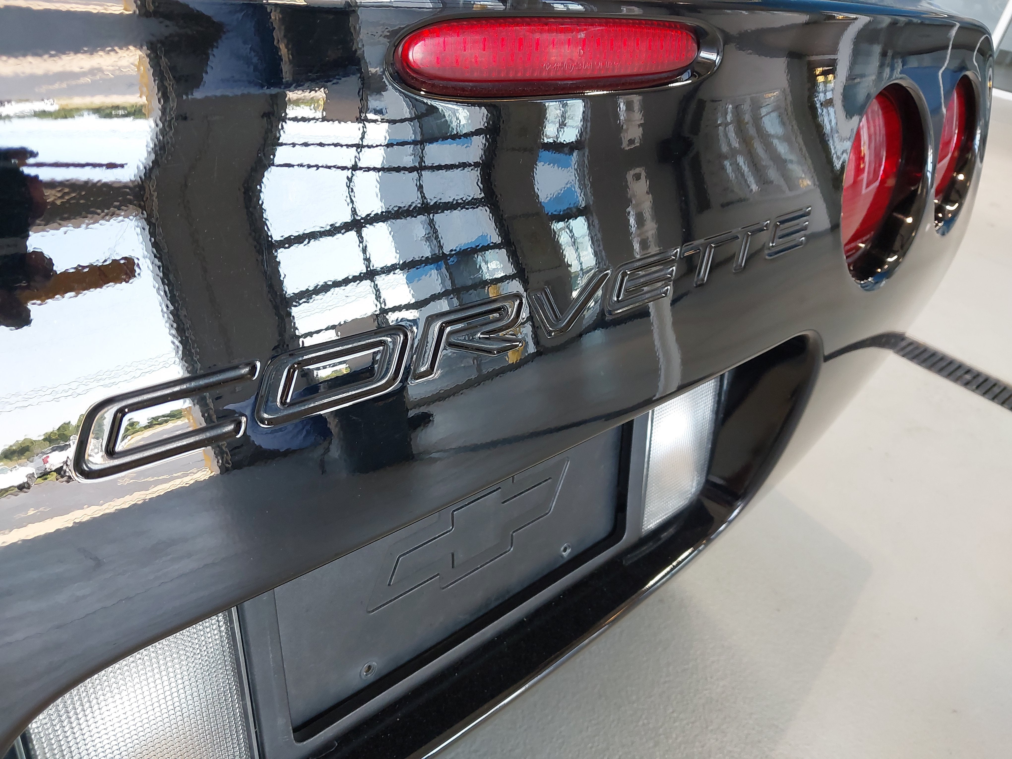 2003 Chevrolet Corvette Base