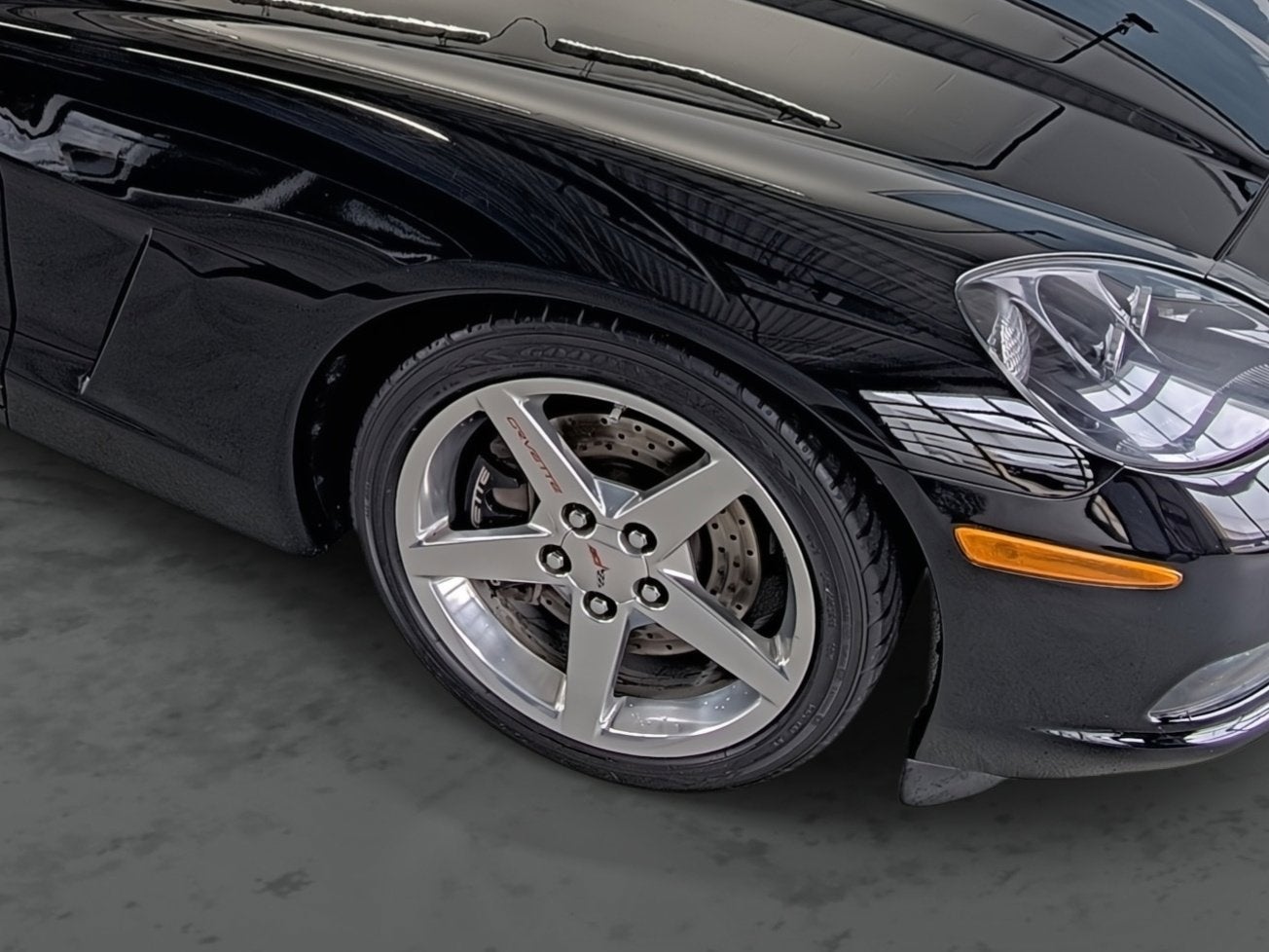 2005 Chevrolet Corvette Base