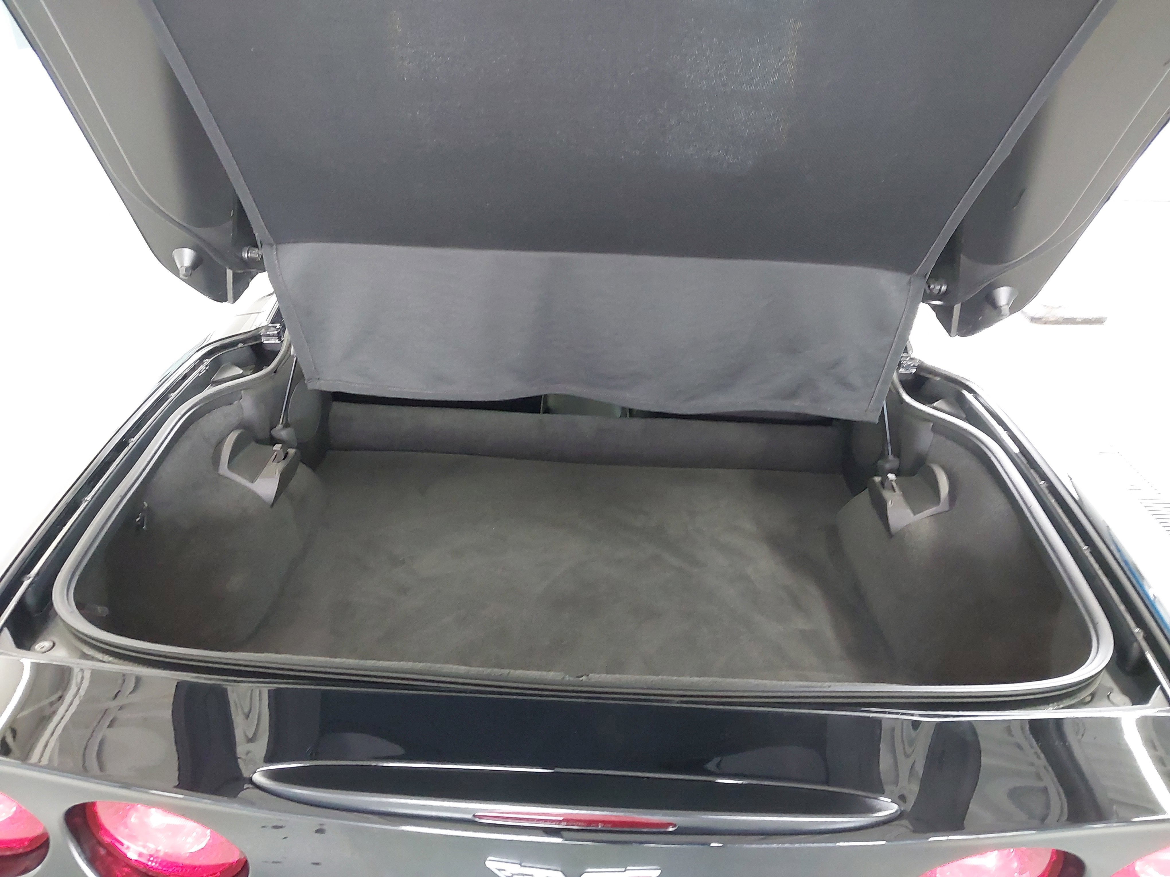 2005 Chevrolet Corvette Base