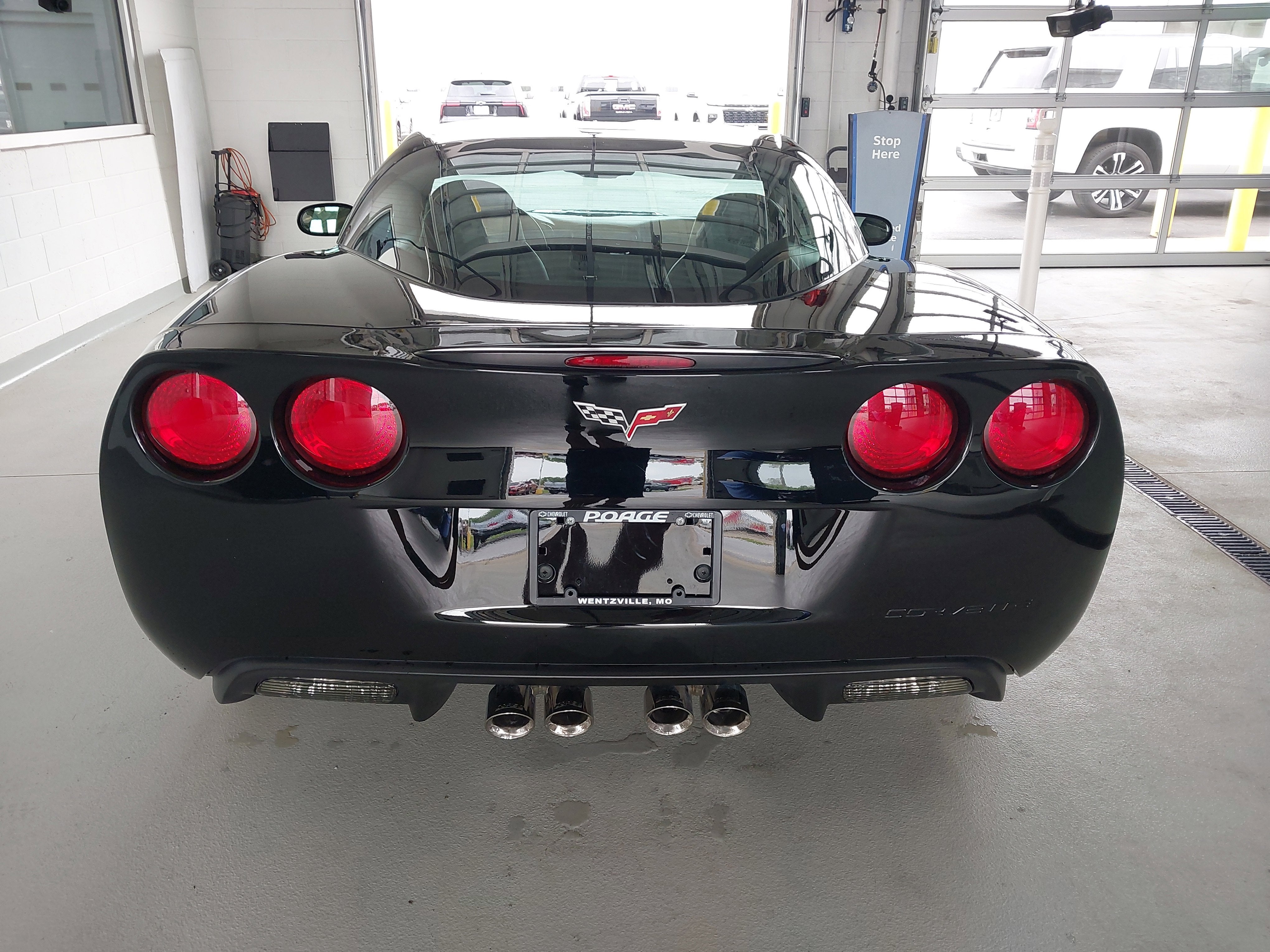 2005 Chevrolet Corvette Base