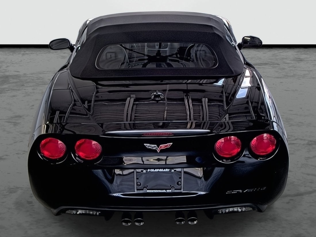 2005 Chevrolet Corvette Base