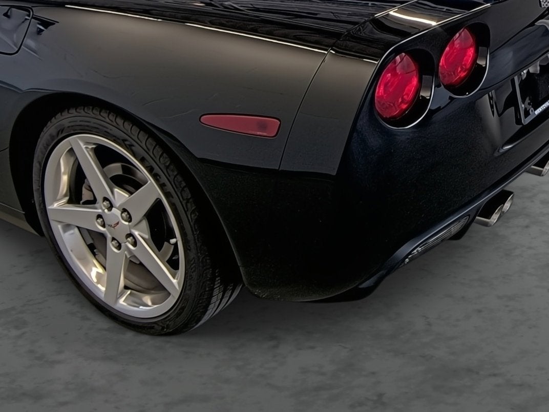2005 Chevrolet Corvette Base
