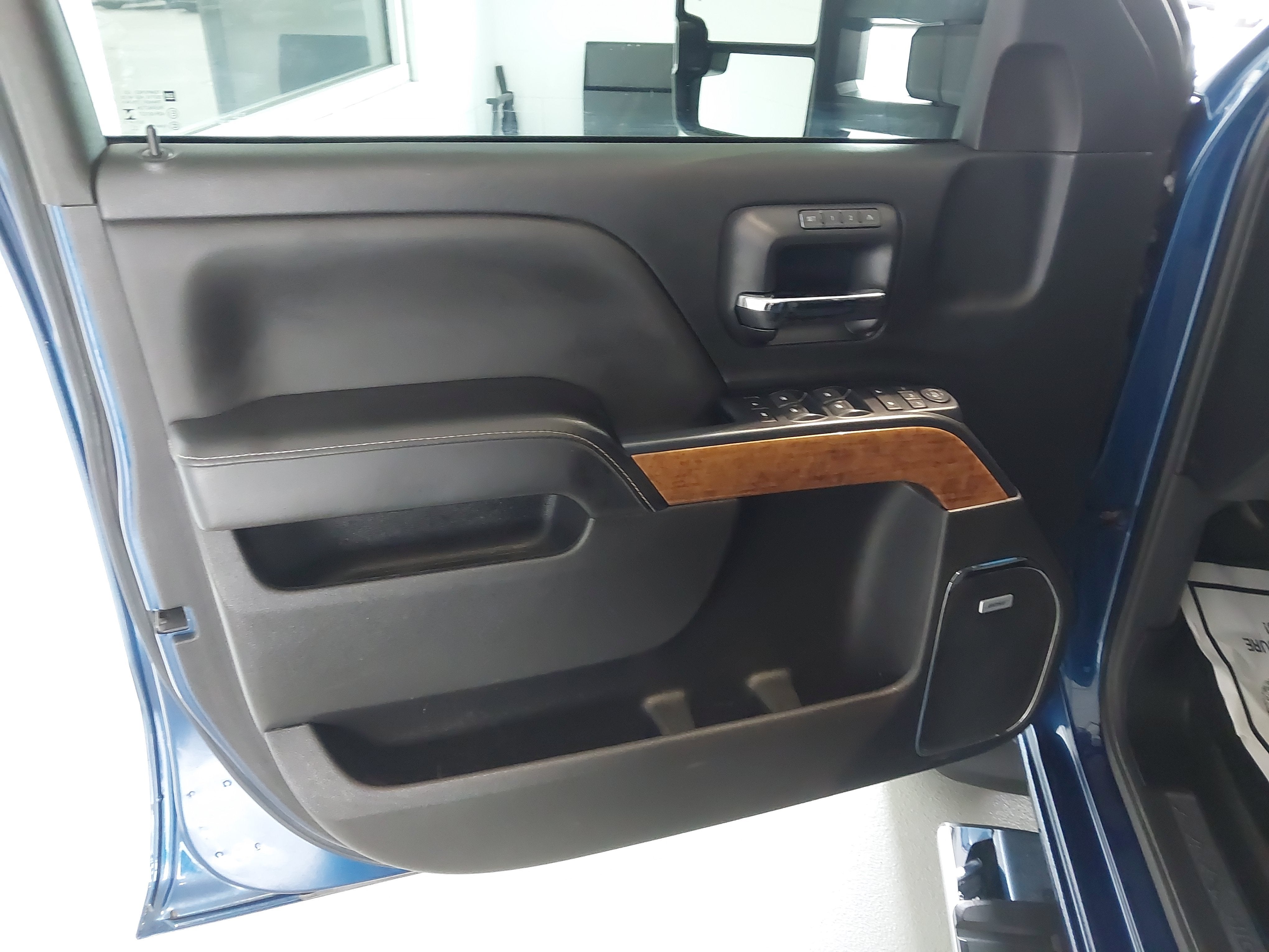 2017 Chevrolet Silverado 2500 HD High Country