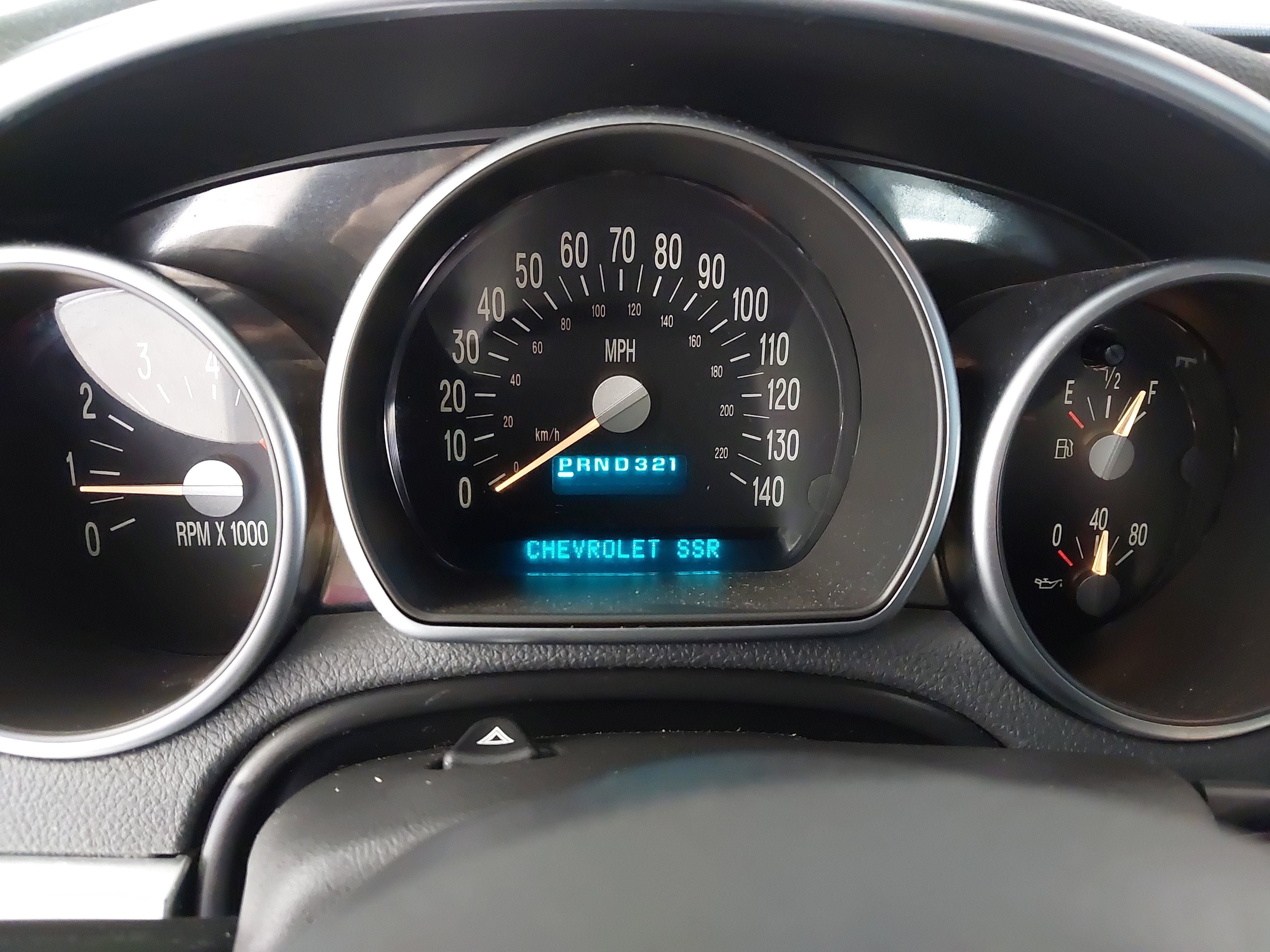 2004 Chevrolet SSR LS
