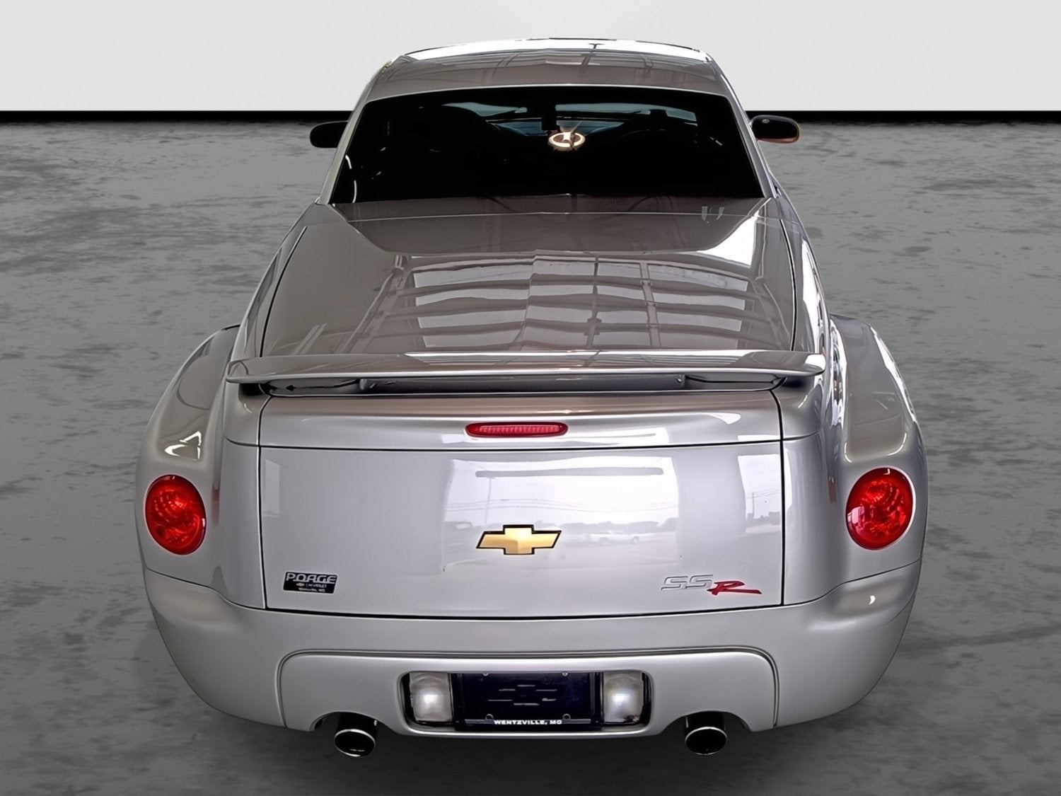 2004 Chevrolet SSR LS