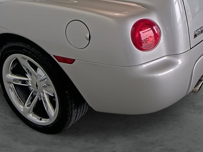 2004 Chevrolet SSR LS