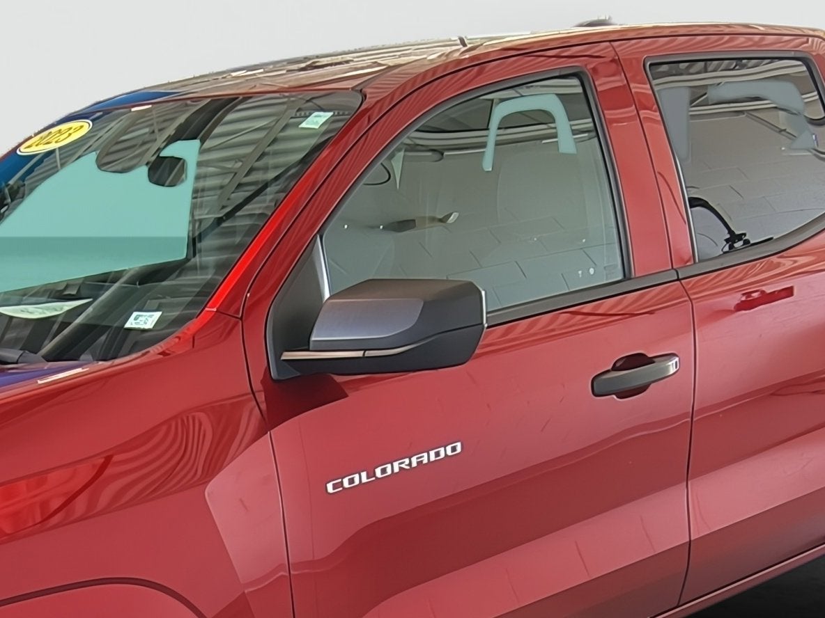 2023 Chevrolet Colorado WT