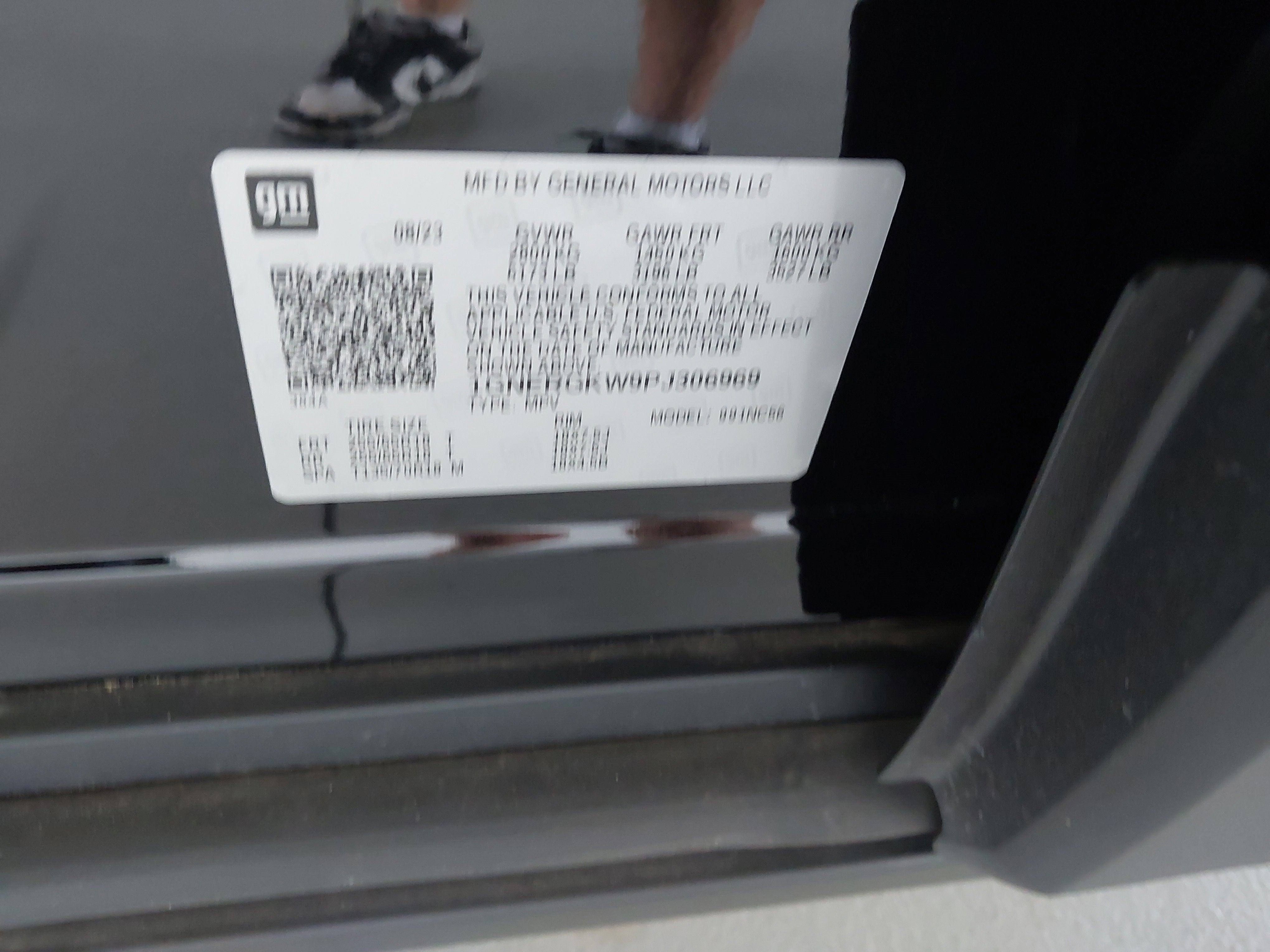 2023 Chevrolet Traverse LT Cloth