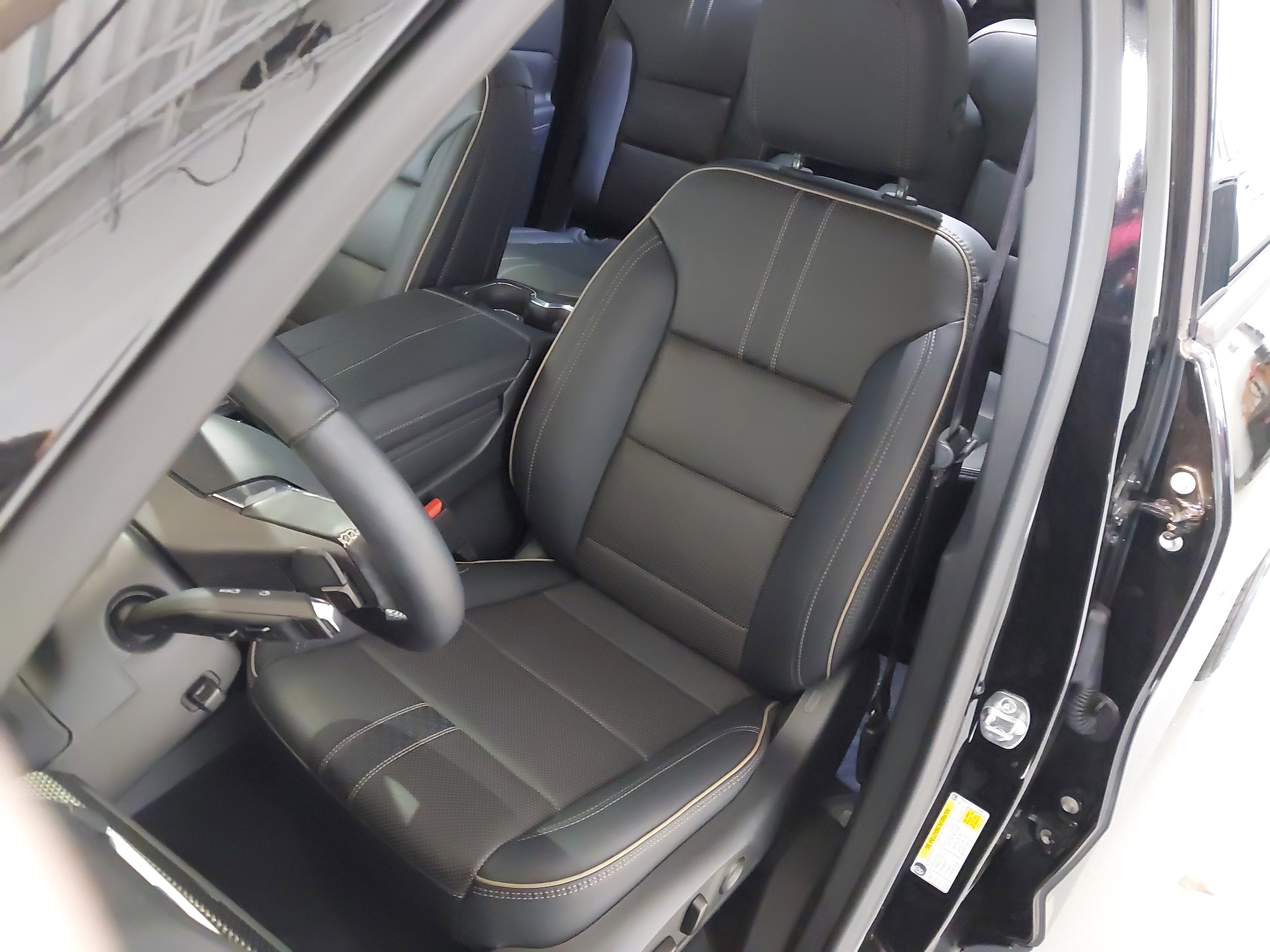 2025 Chevrolet Traverse High Country