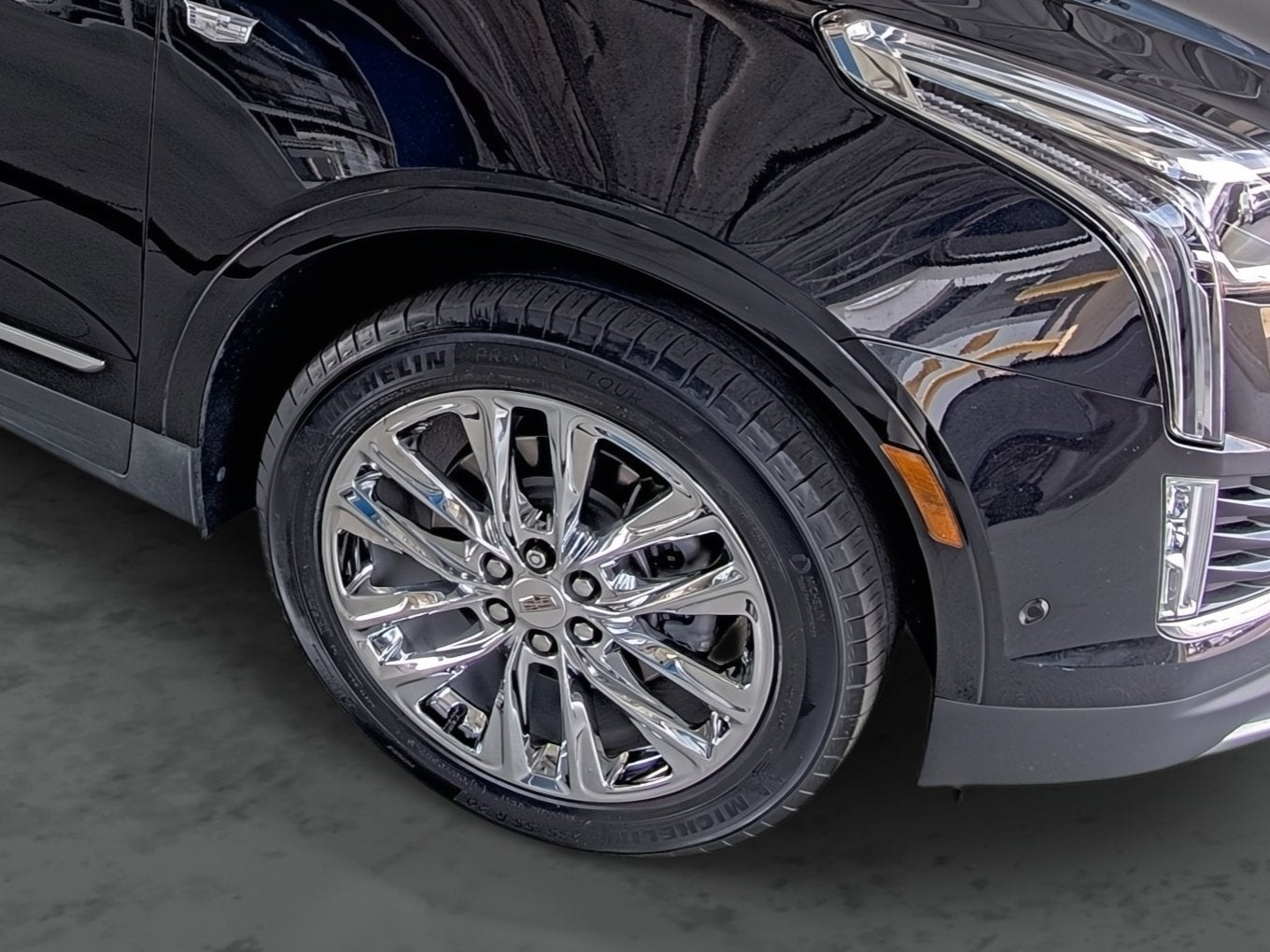 2021 Cadillac XT5 FWD Premium Luxury