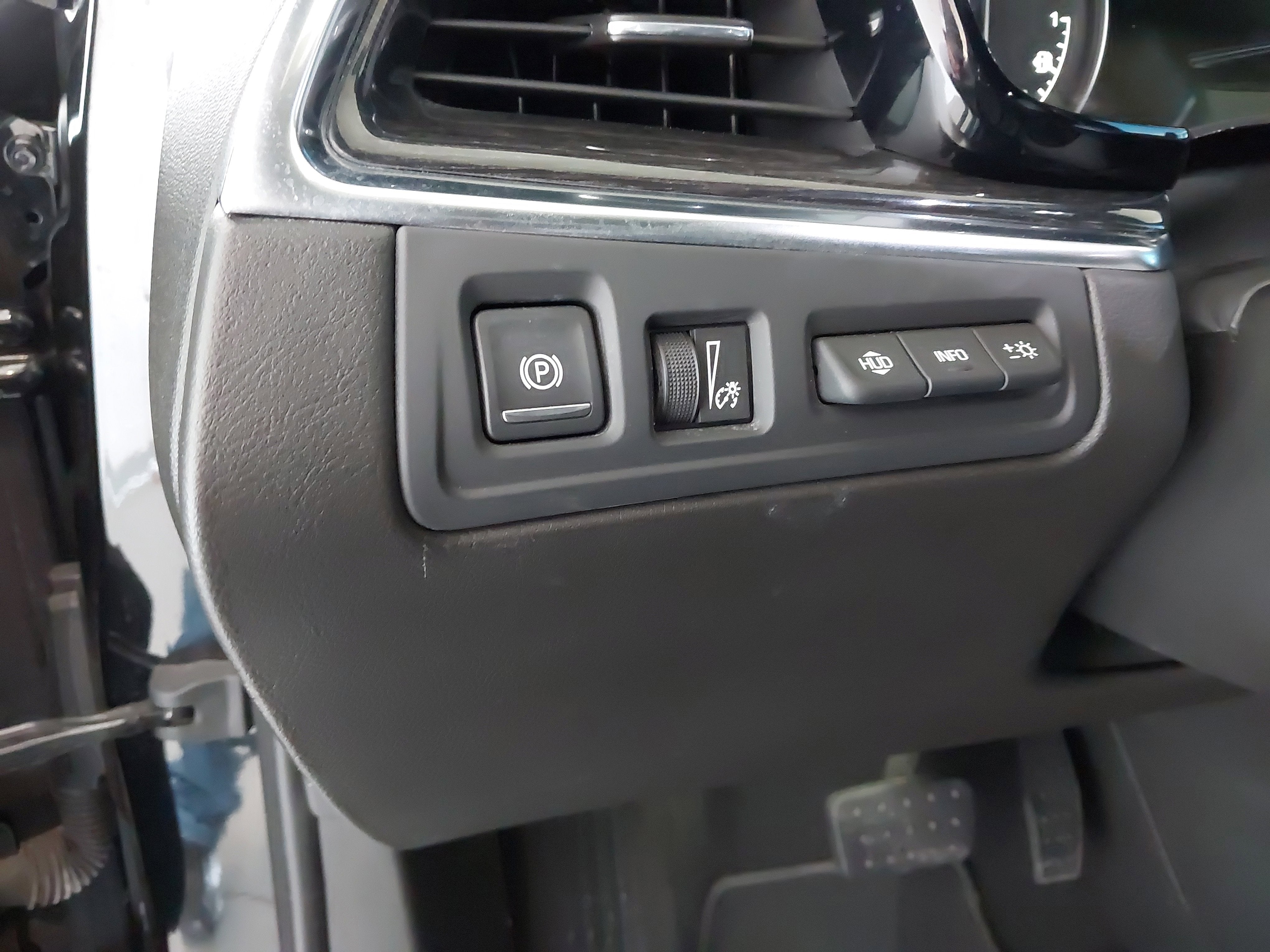 2021 Cadillac XT5 FWD Premium Luxury