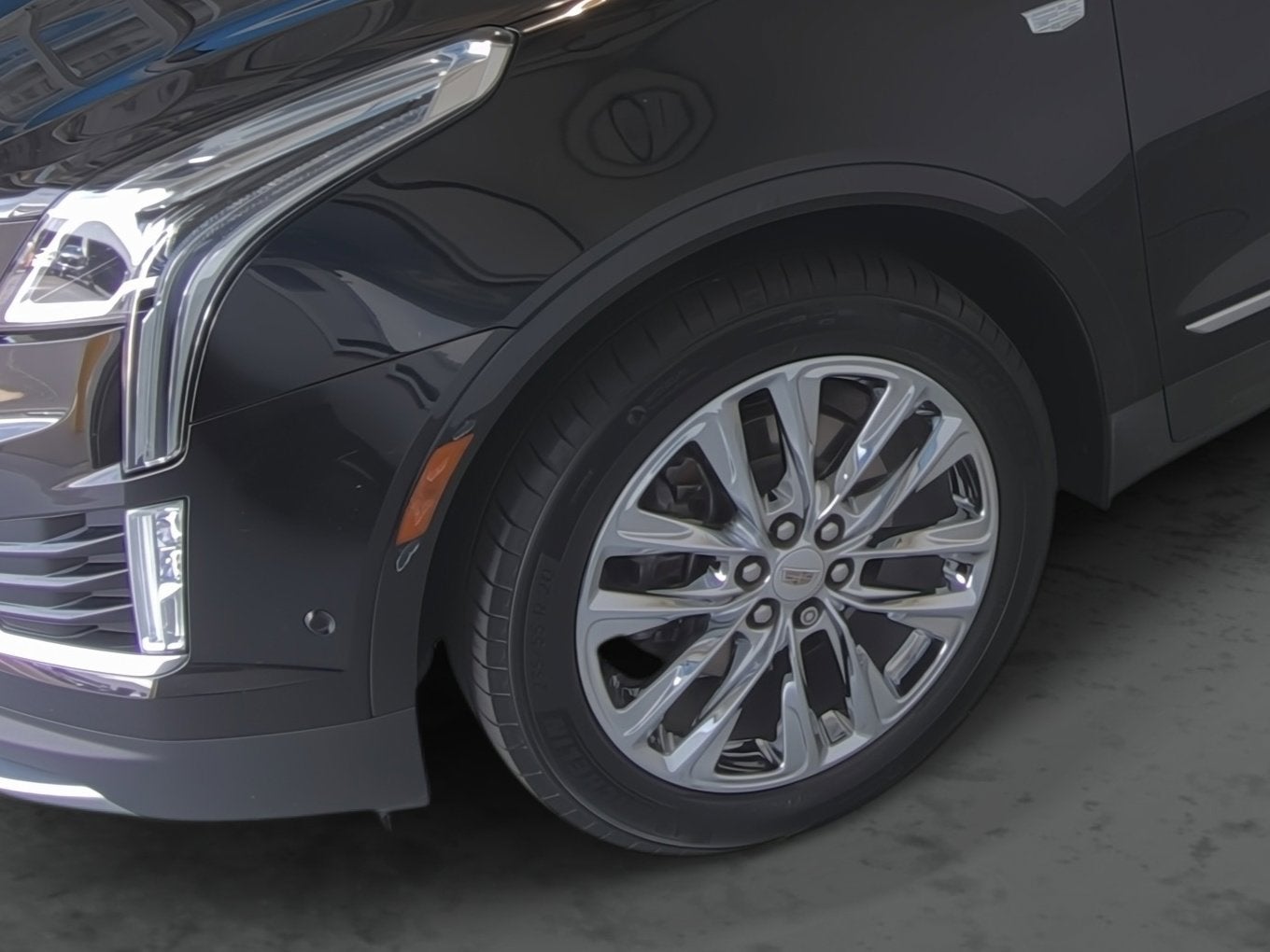 2021 Cadillac XT5 FWD Premium Luxury
