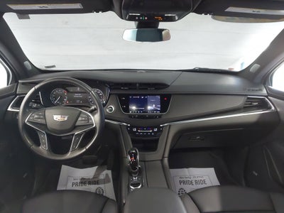 2022 Cadillac XT5 Premium Luxury