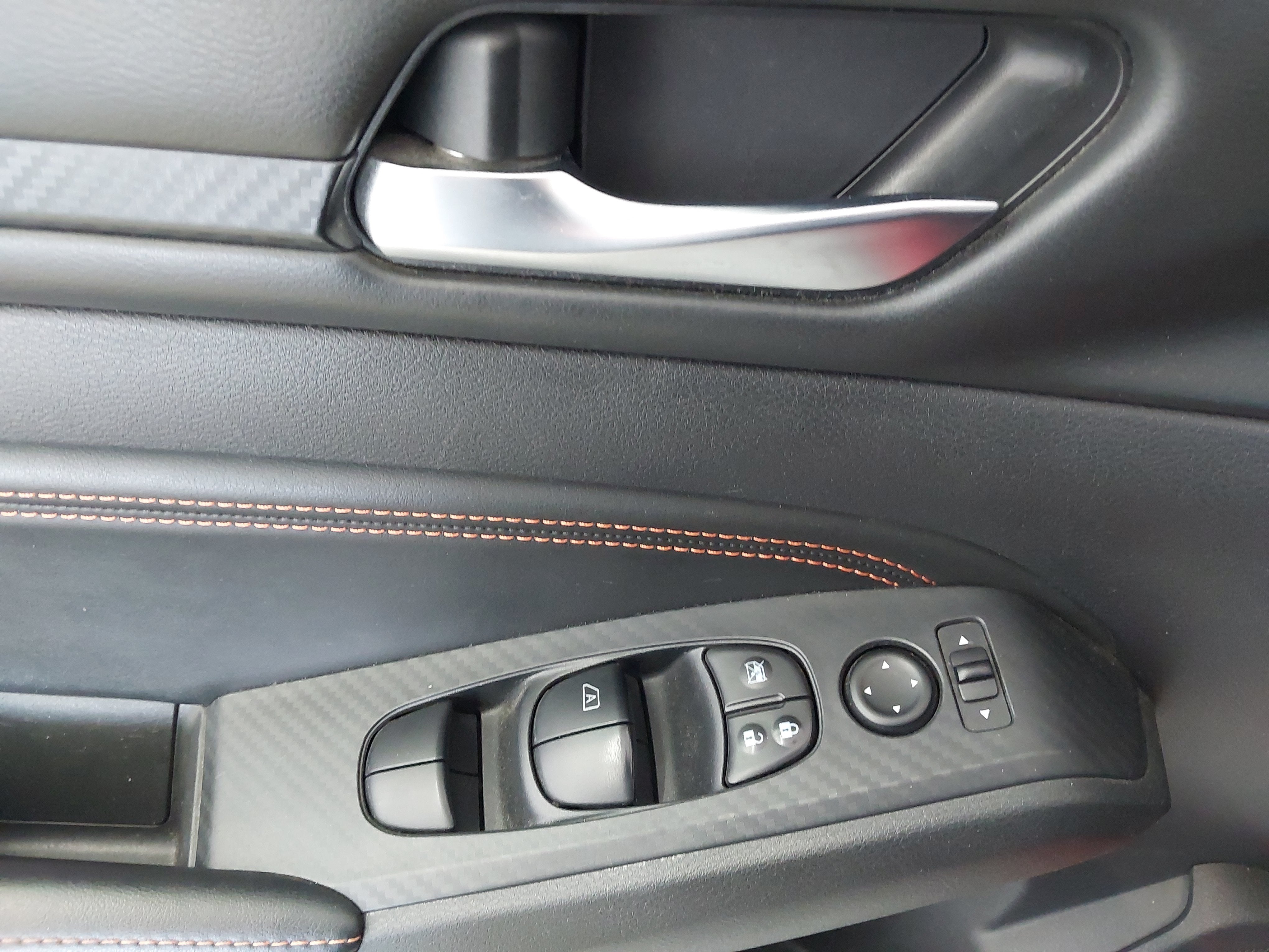2020 Nissan Altima SR FWD