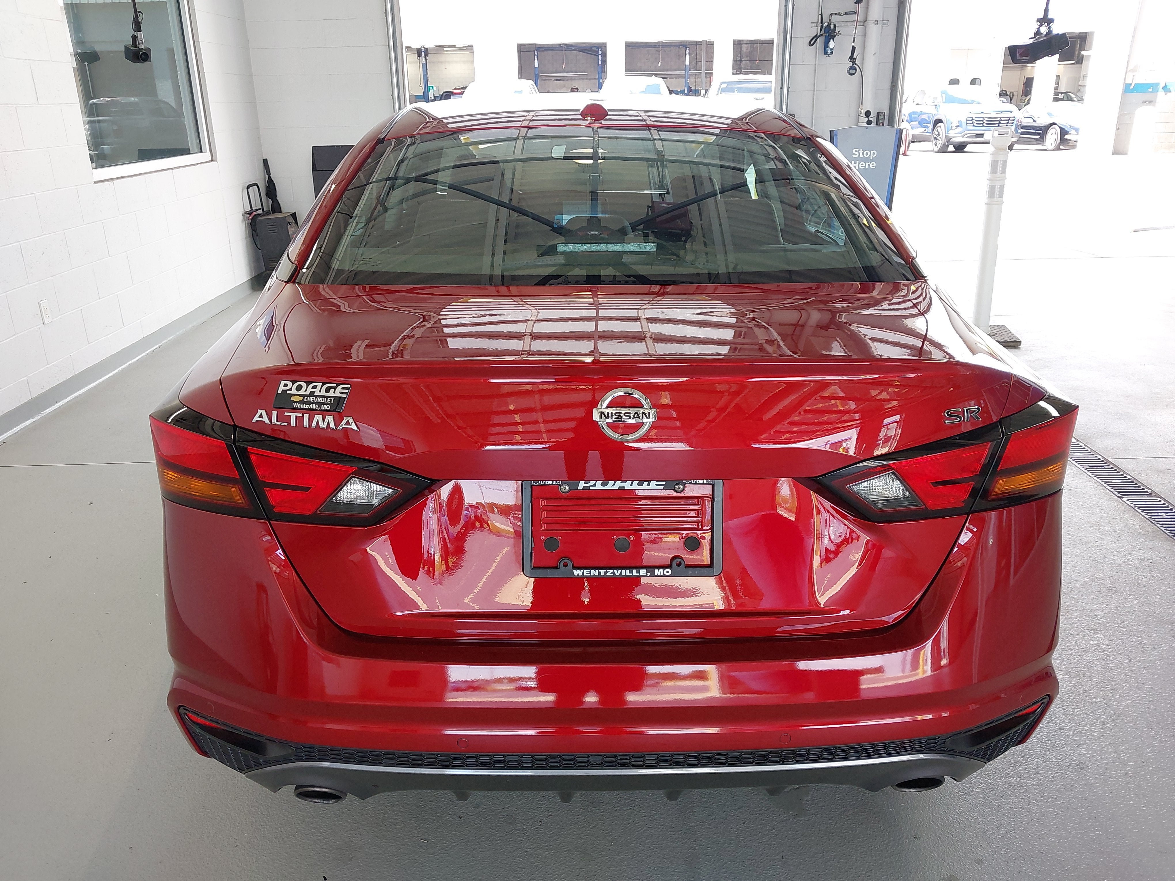 2020 Nissan Altima SR FWD