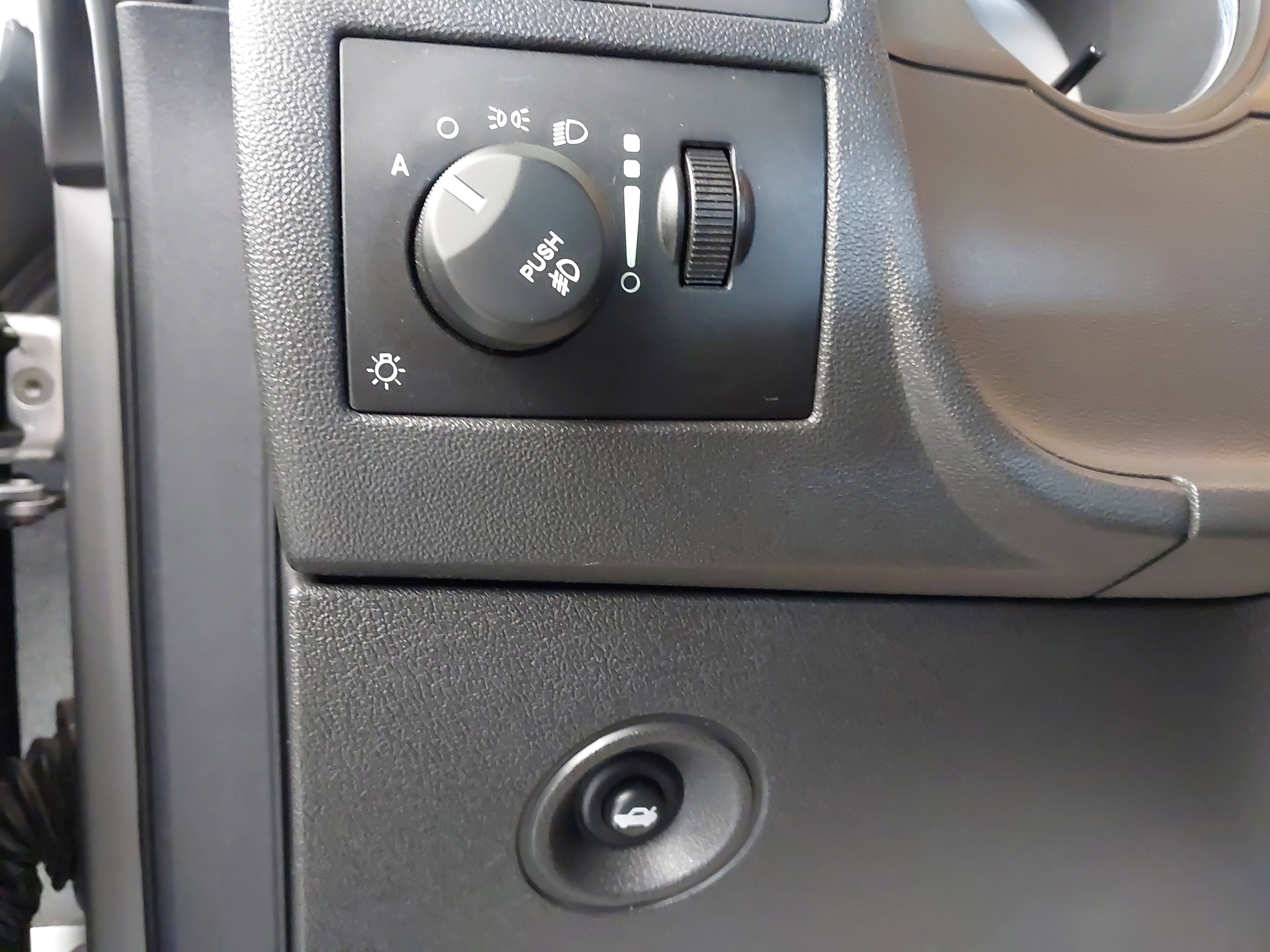 2008 Dodge Challenger SRT8