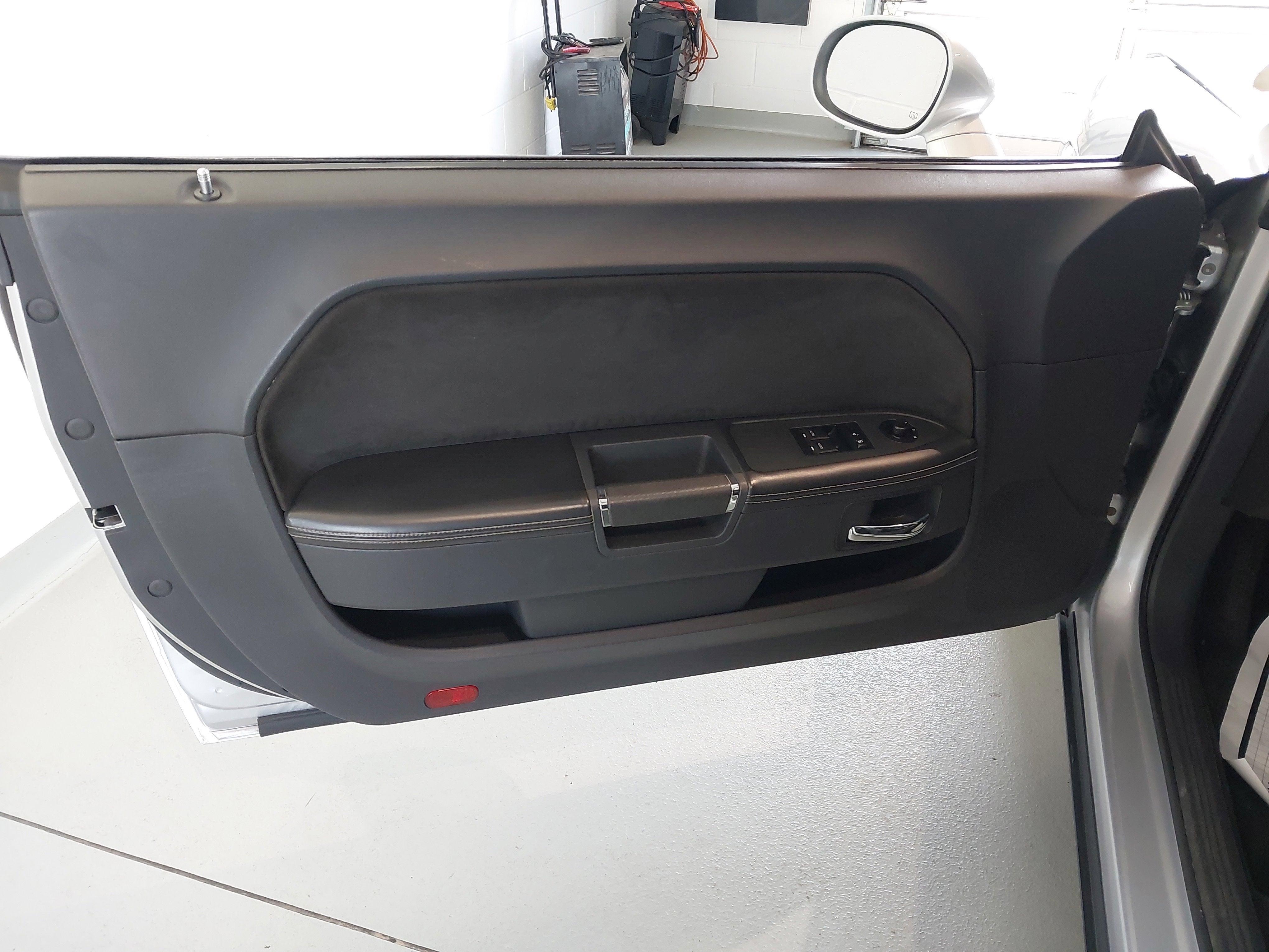 2008 Dodge Challenger SRT8