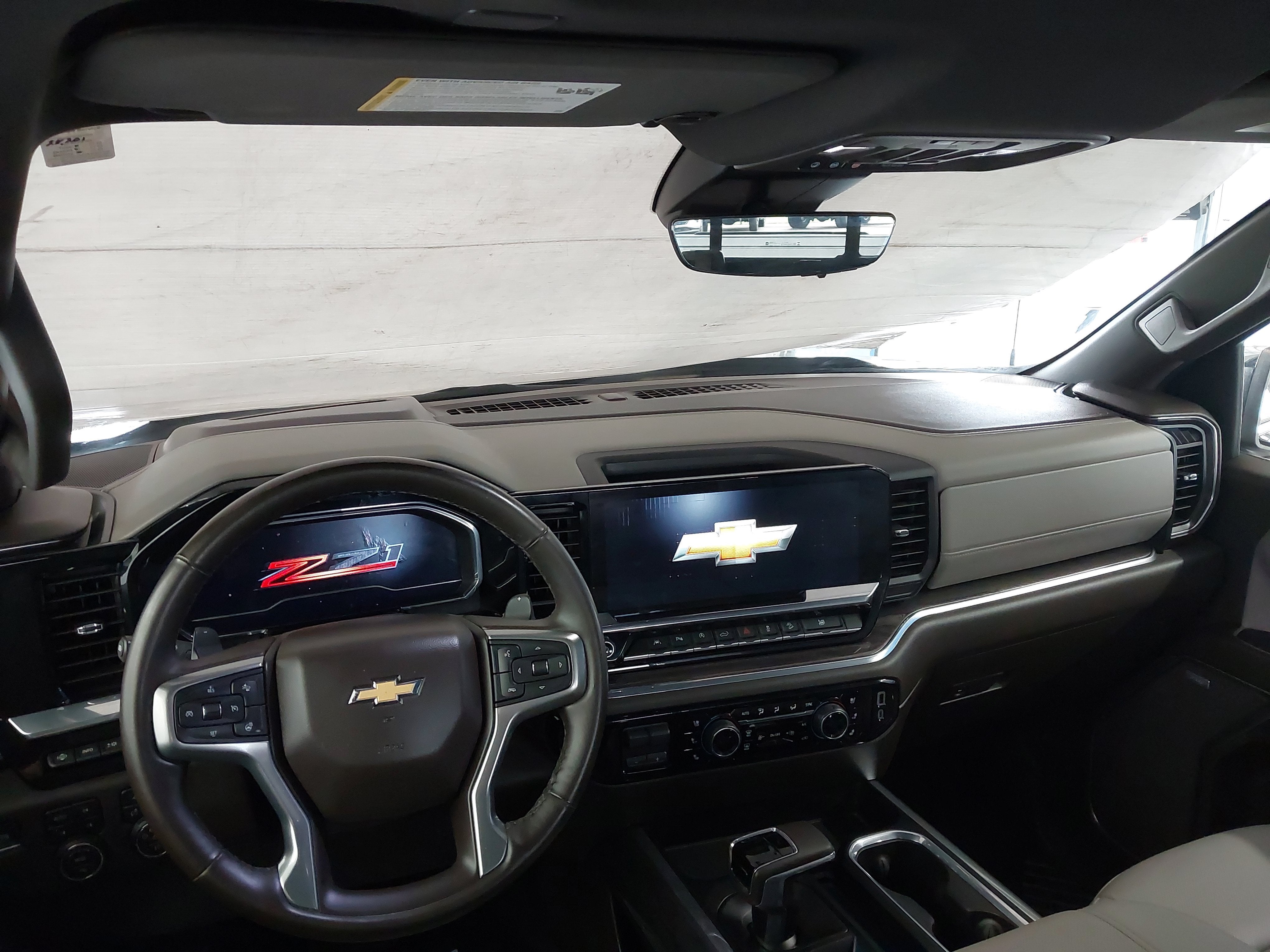 2025 Chevrolet Silverado 1500 LTZ