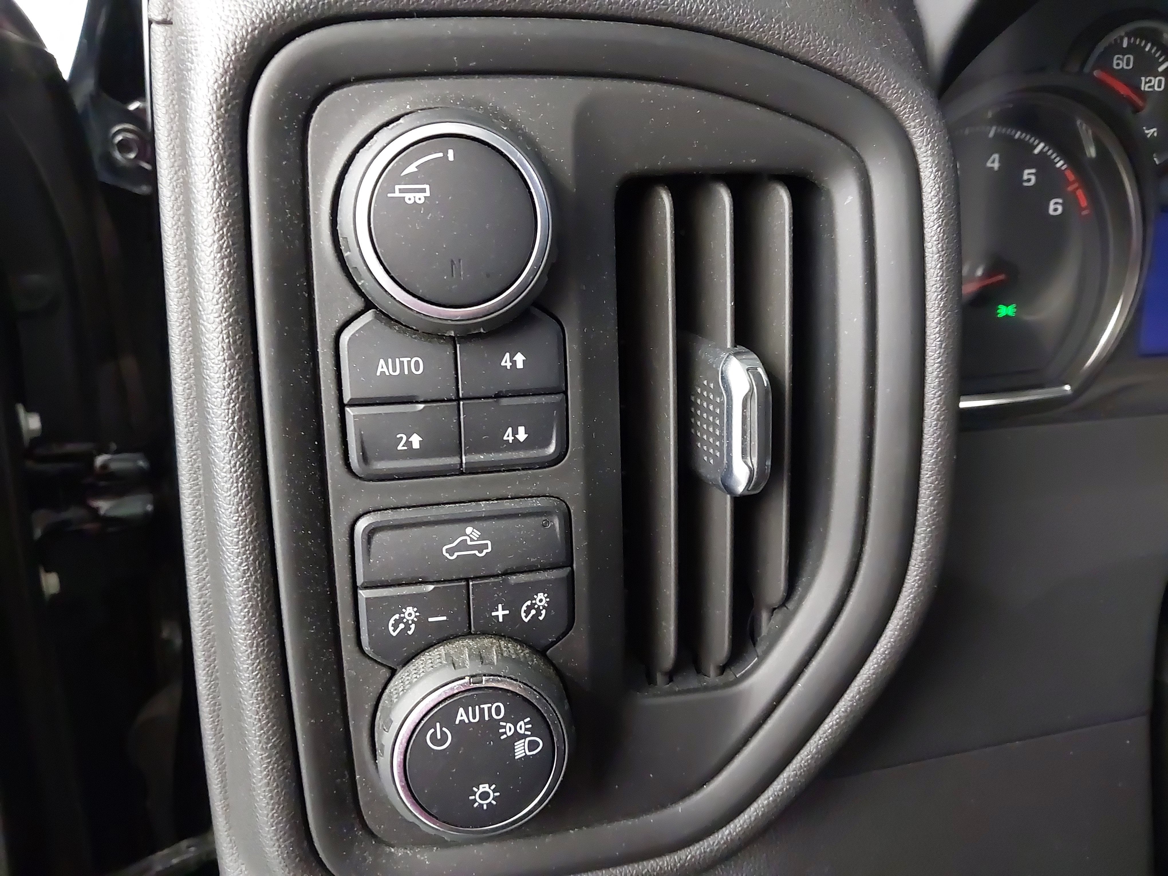 2022 Chevrolet Silverado 1500 LTD Custom Trail Boss