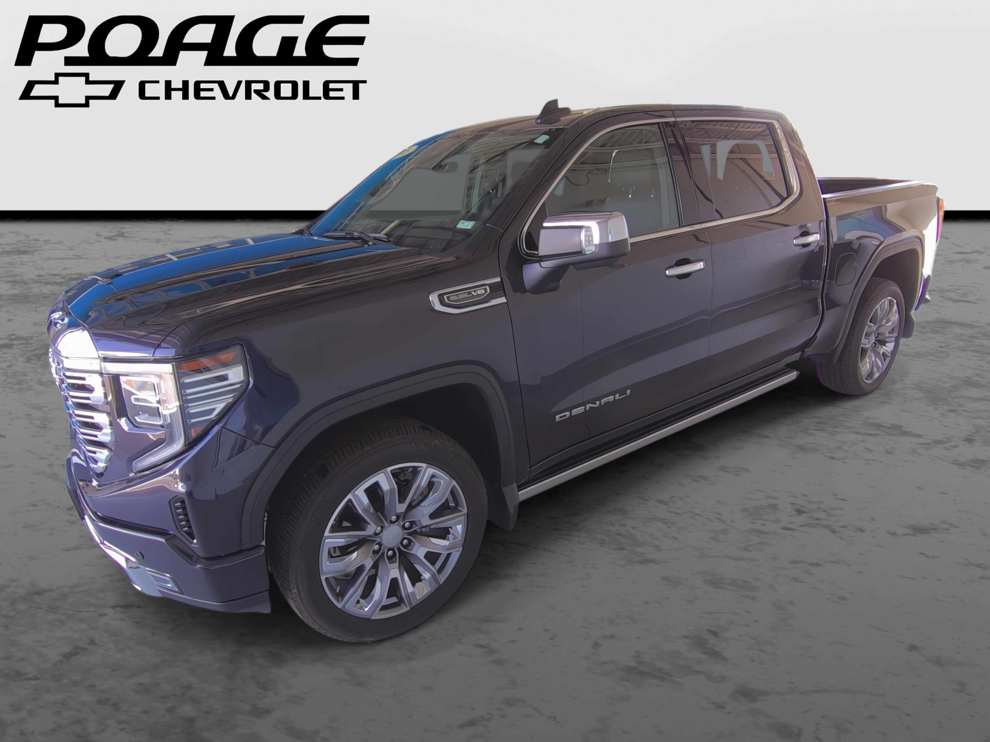 2025 GMC Sierra 4WD Crew Cab Short Box Denali's photo