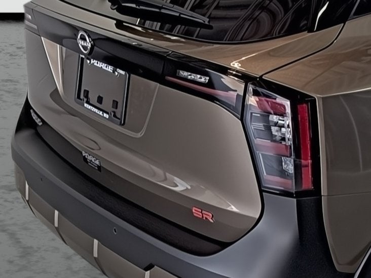 2025 Nissan Kicks SR FWD