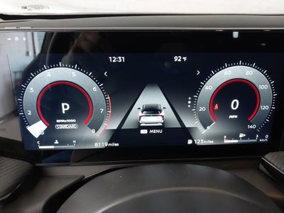 2025 Nissan Kicks SR FWD