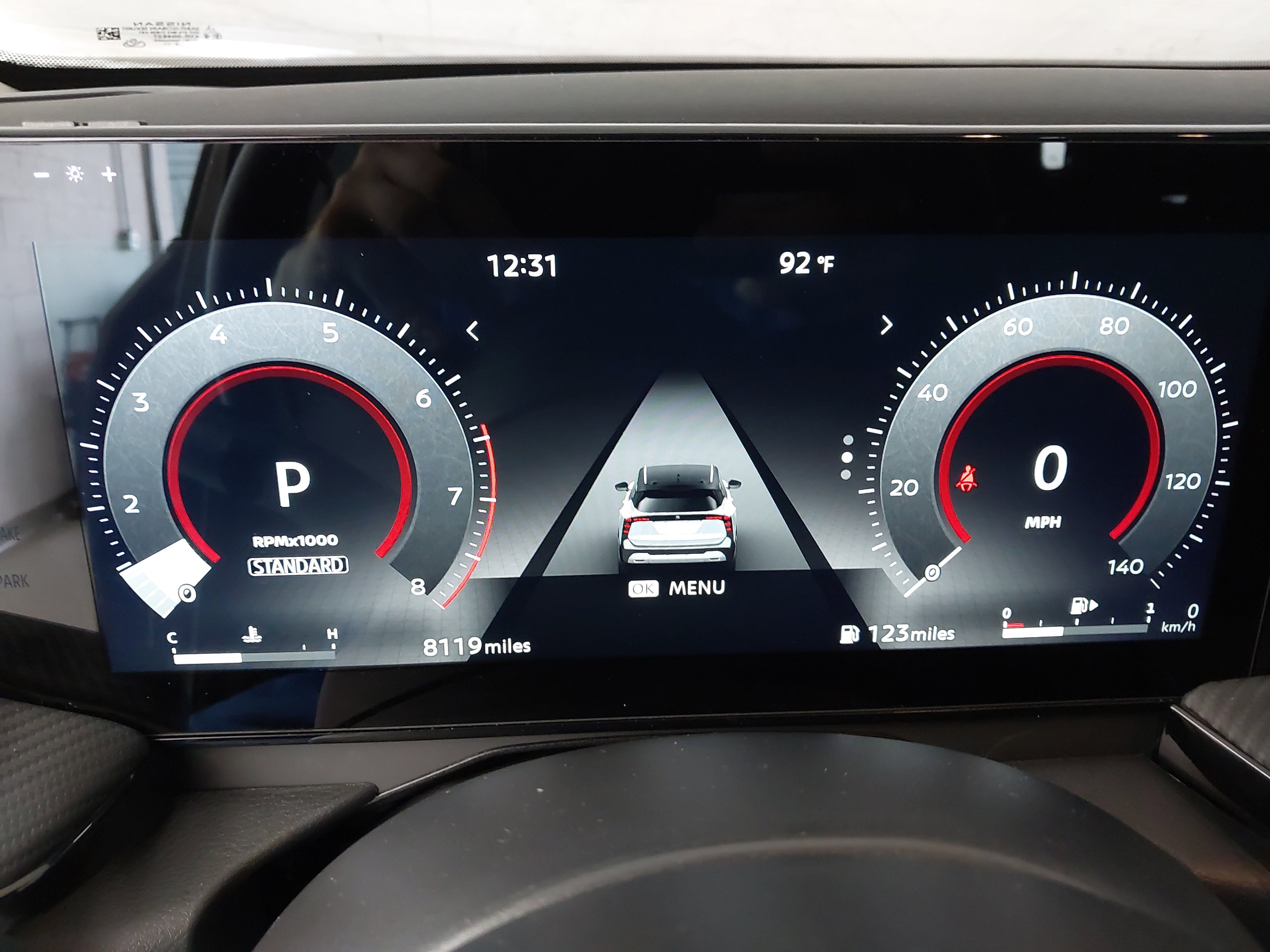 2025 Nissan Kicks SR FWD