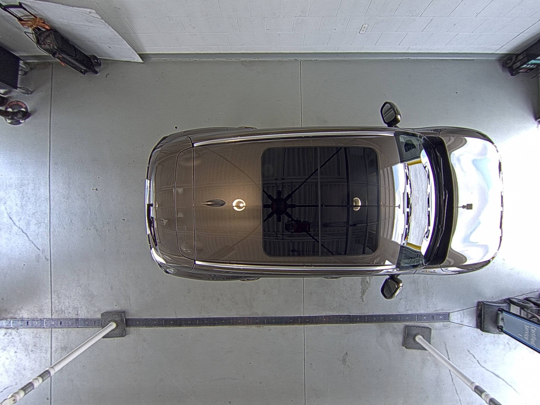 2025 Nissan Kicks SR FWD