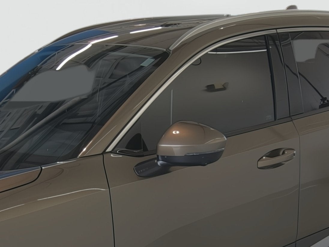 2025 Nissan Kicks SR FWD