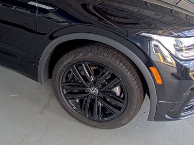 2022 Volkswagen Tiguan 2.0T SE R-Line Black