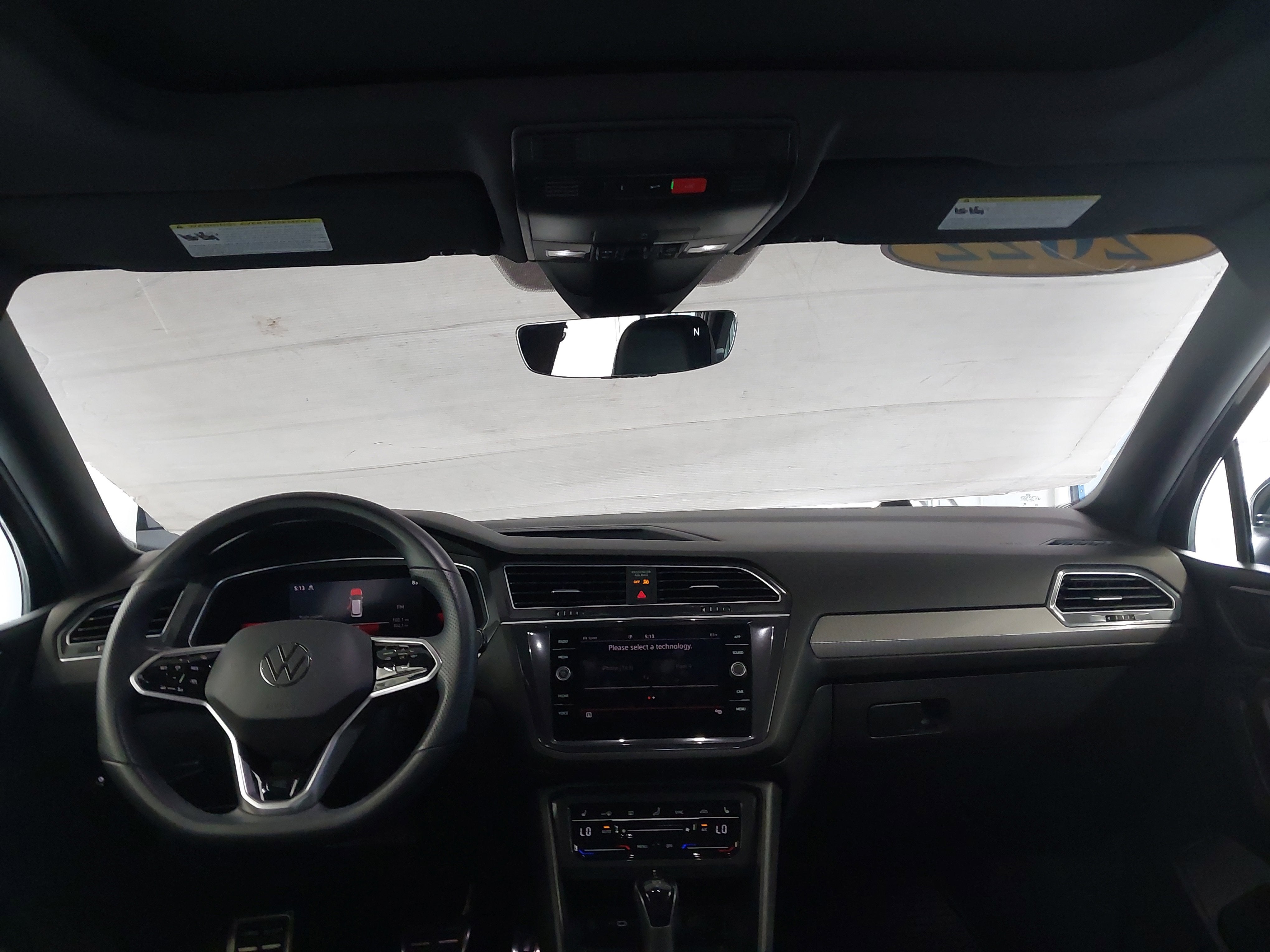 2022 Volkswagen Tiguan 2.0T SE R-Line Black