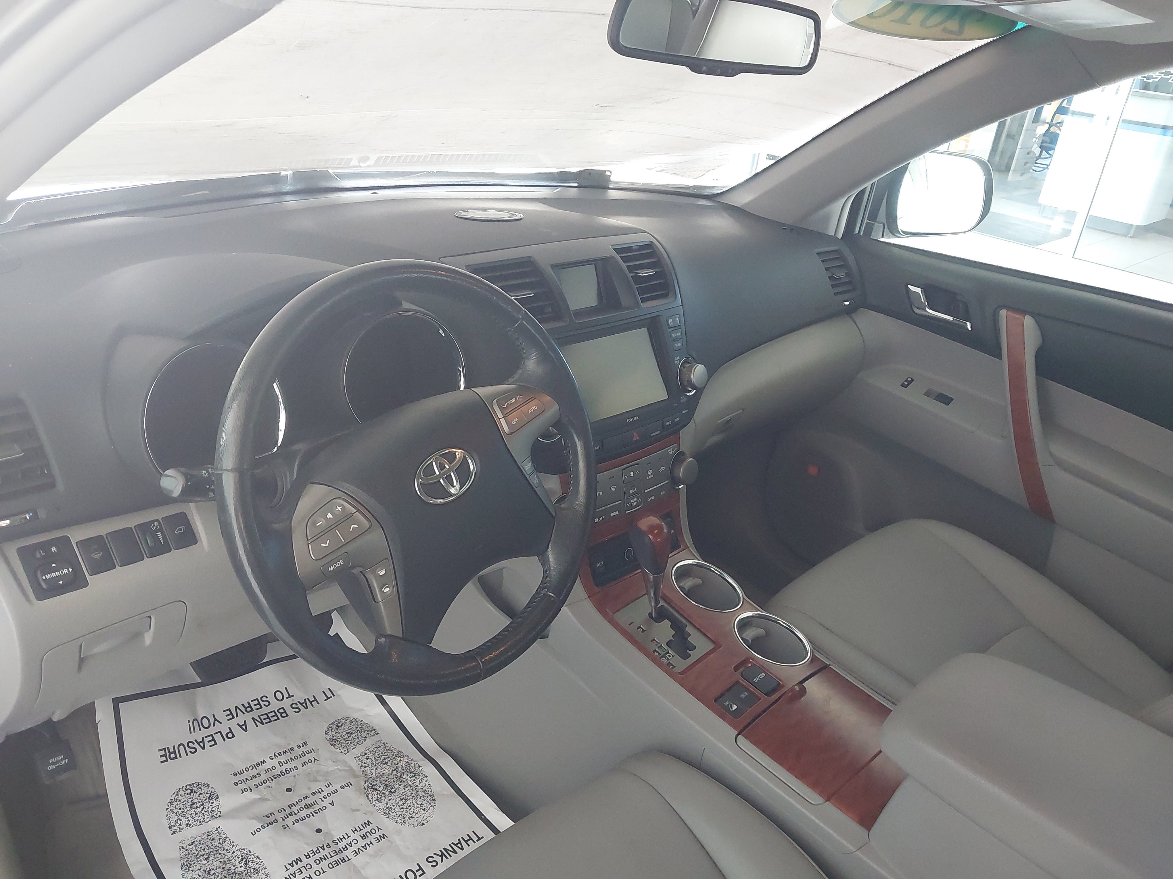 2010 Toyota Highlander Limited V6