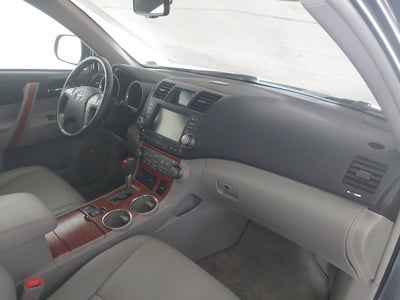 2010 Toyota Highlander Limited V6