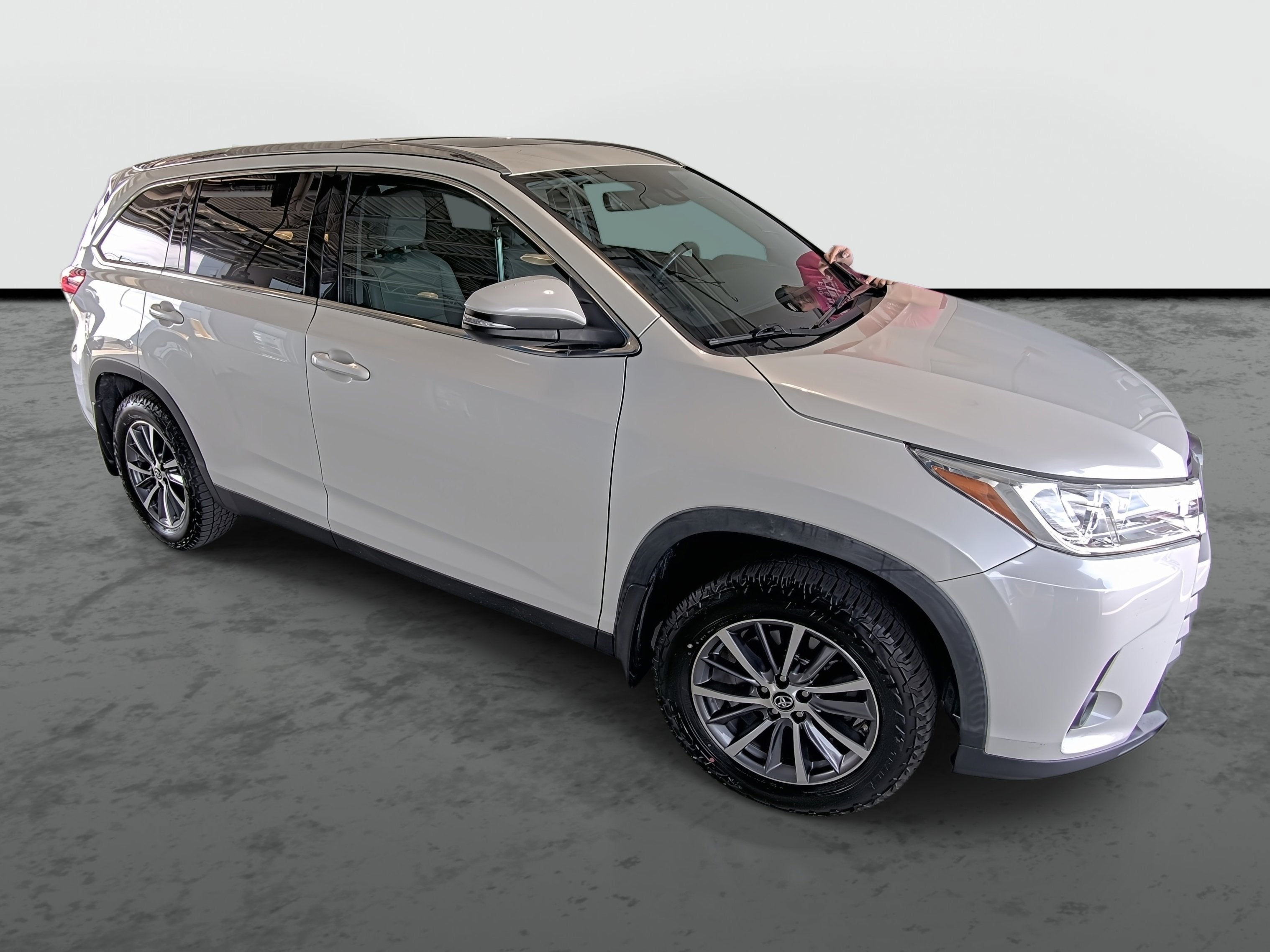 2019 Toyota Highlander SE