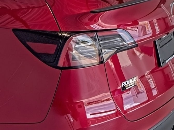 2025 Tesla Model Y Performance